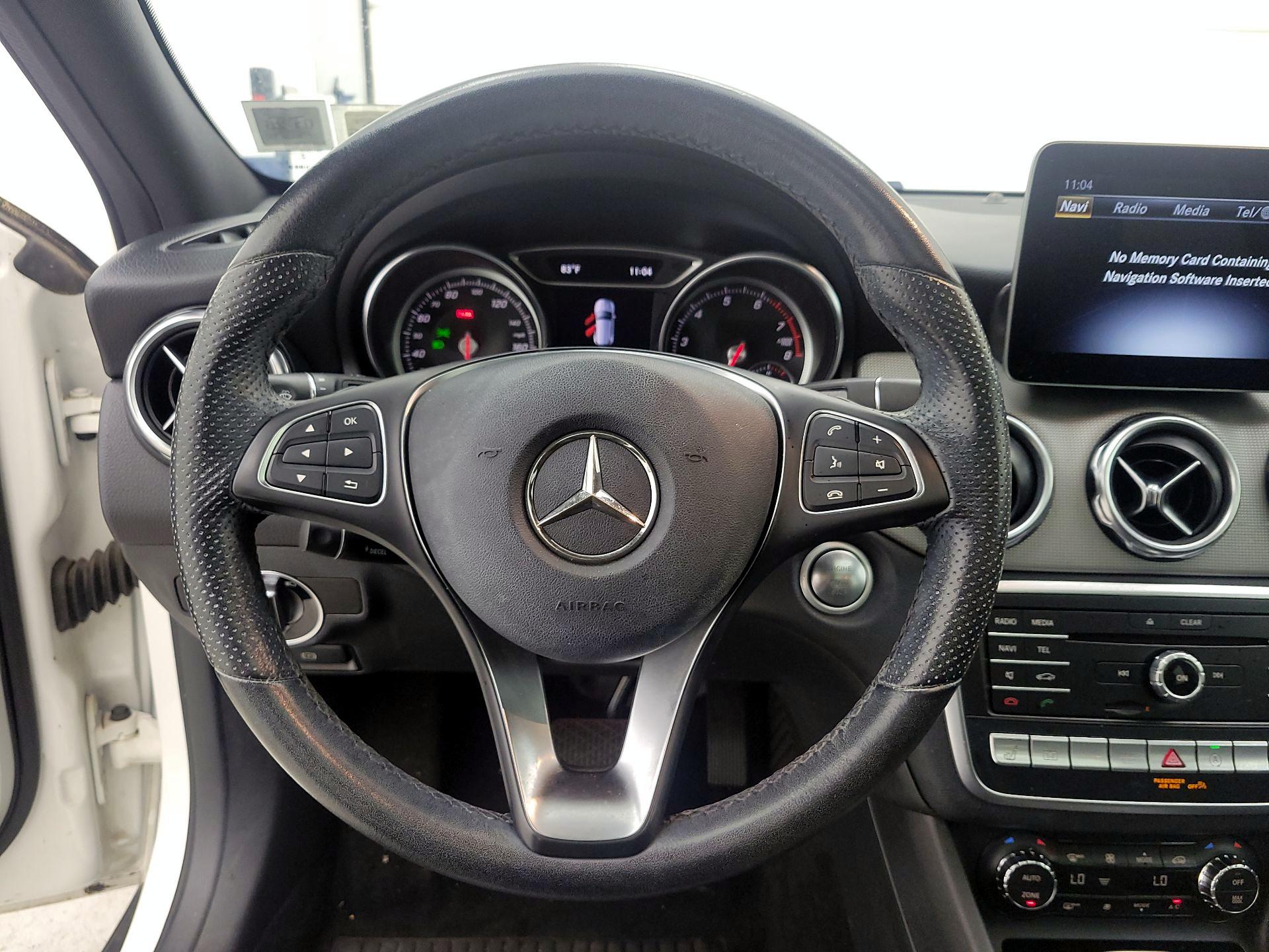 Thumbnail: 2019 Mercedes-Benz GLA - 10