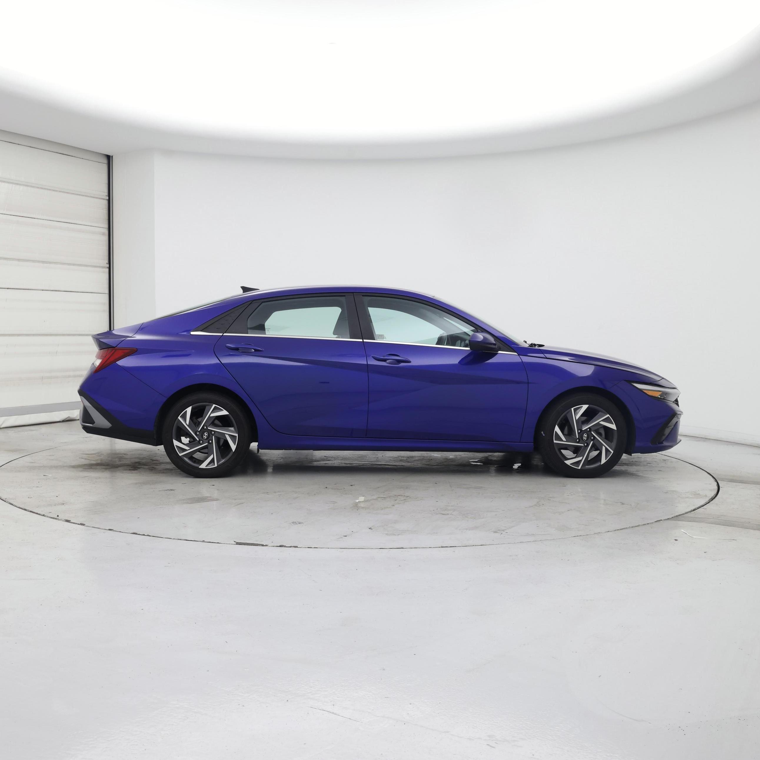 Thumbnail: 2024 Hyundai Elantra - 7