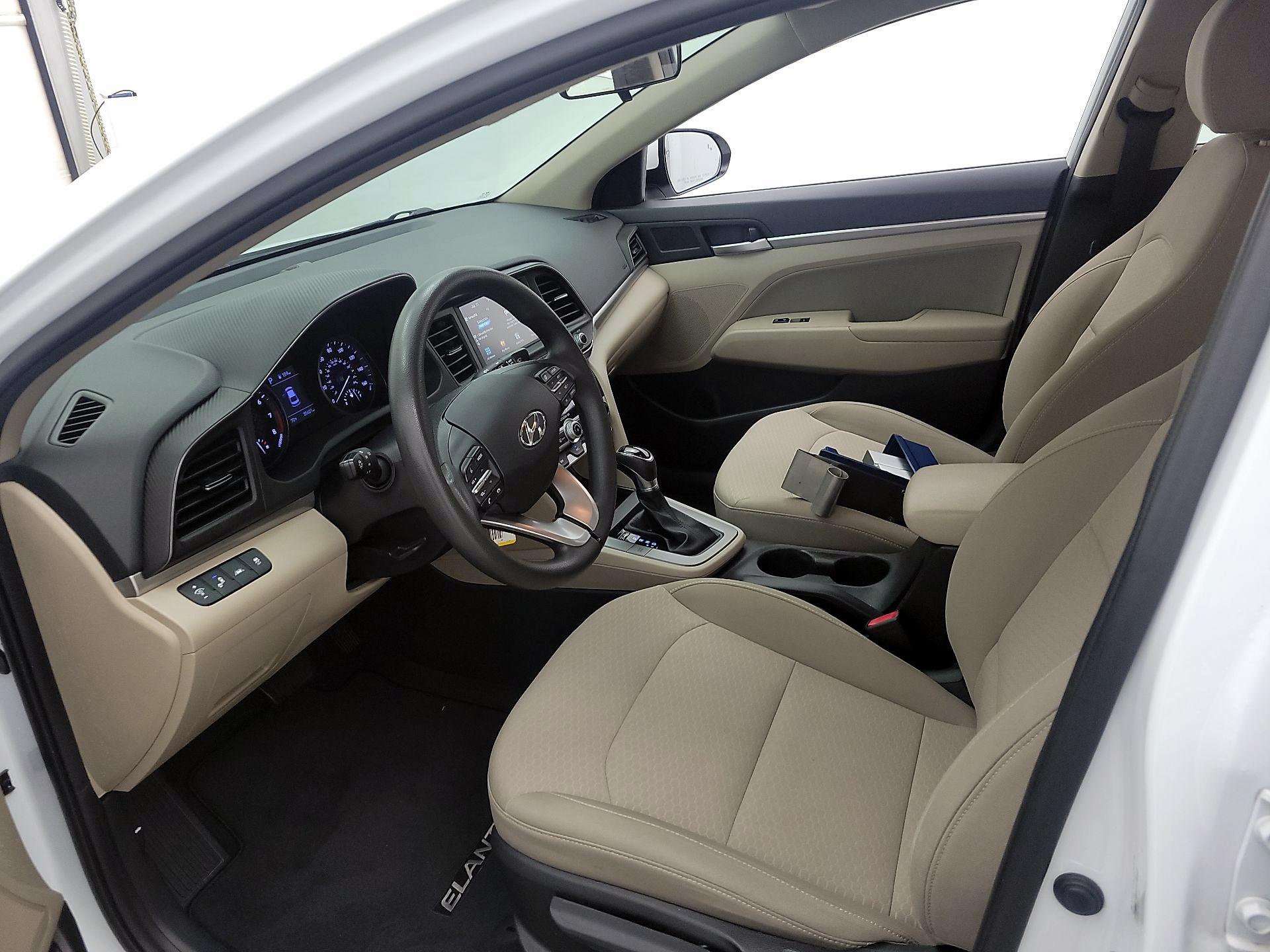 Thumbnail: 2020 Hyundai Elantra - 11