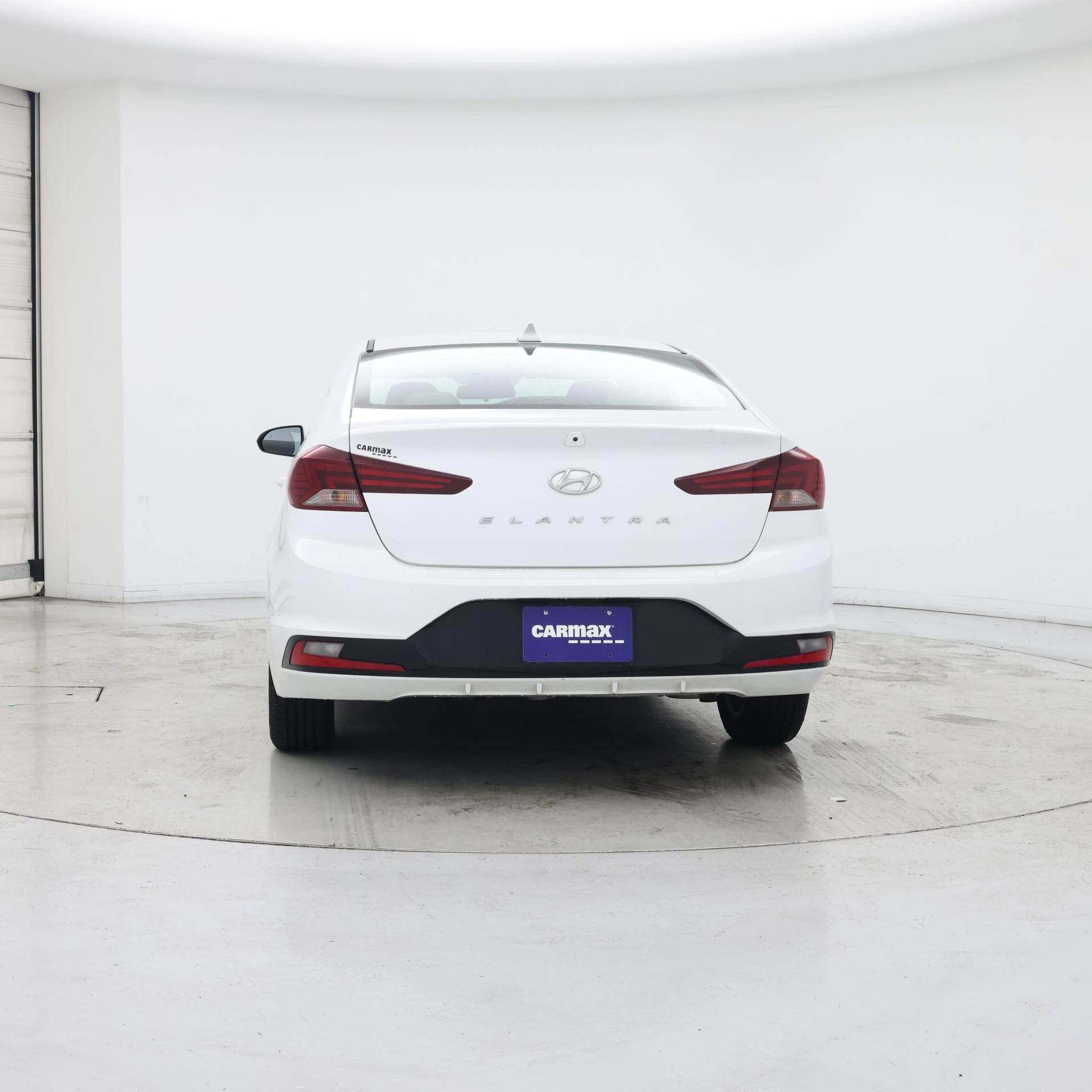 Thumbnail: 2020 Hyundai Elantra - 6