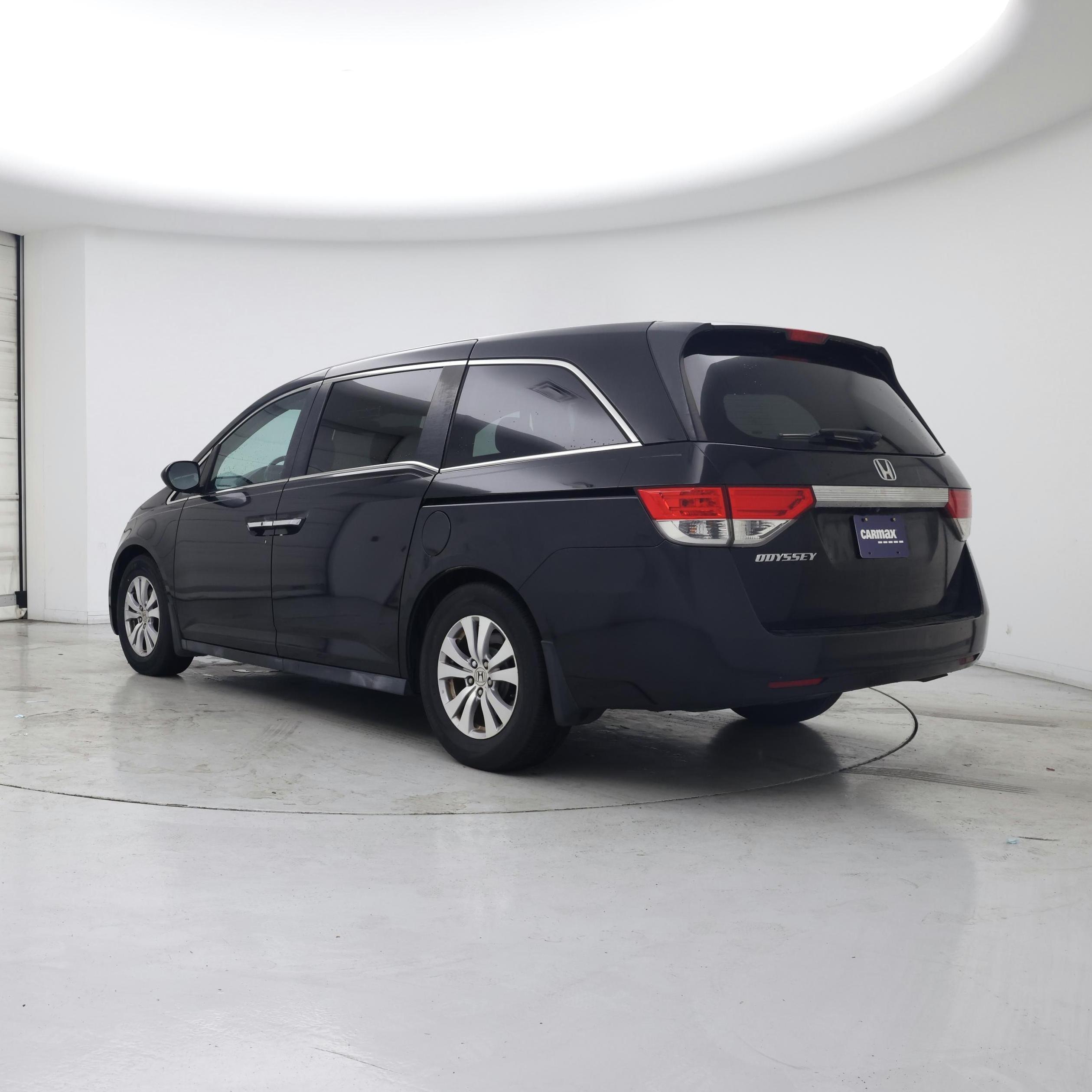 Thumbnail: 2015 Honda Odyssey - 2