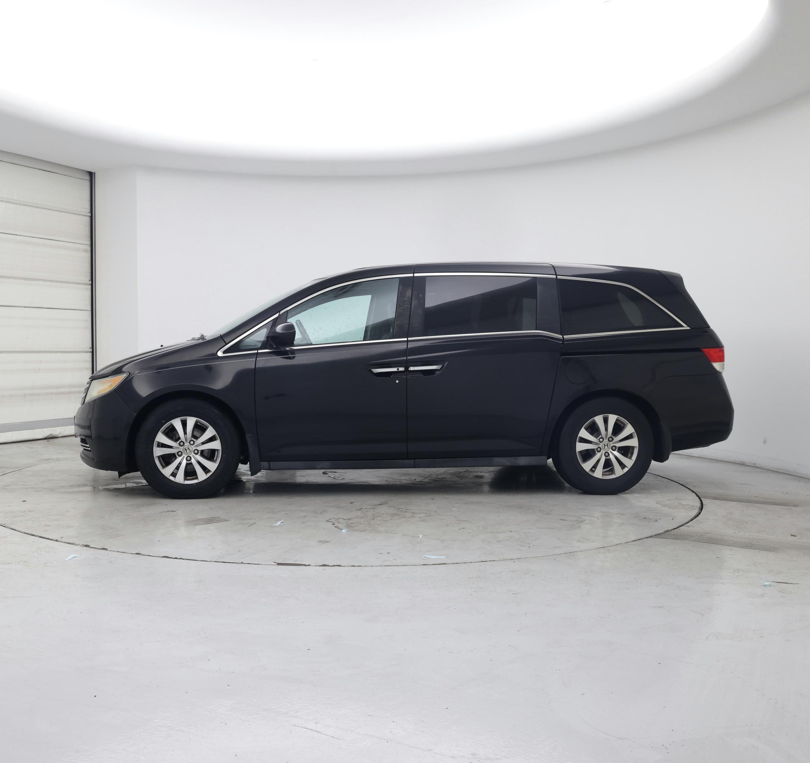 Thumbnail: 2015 Honda Odyssey - 3