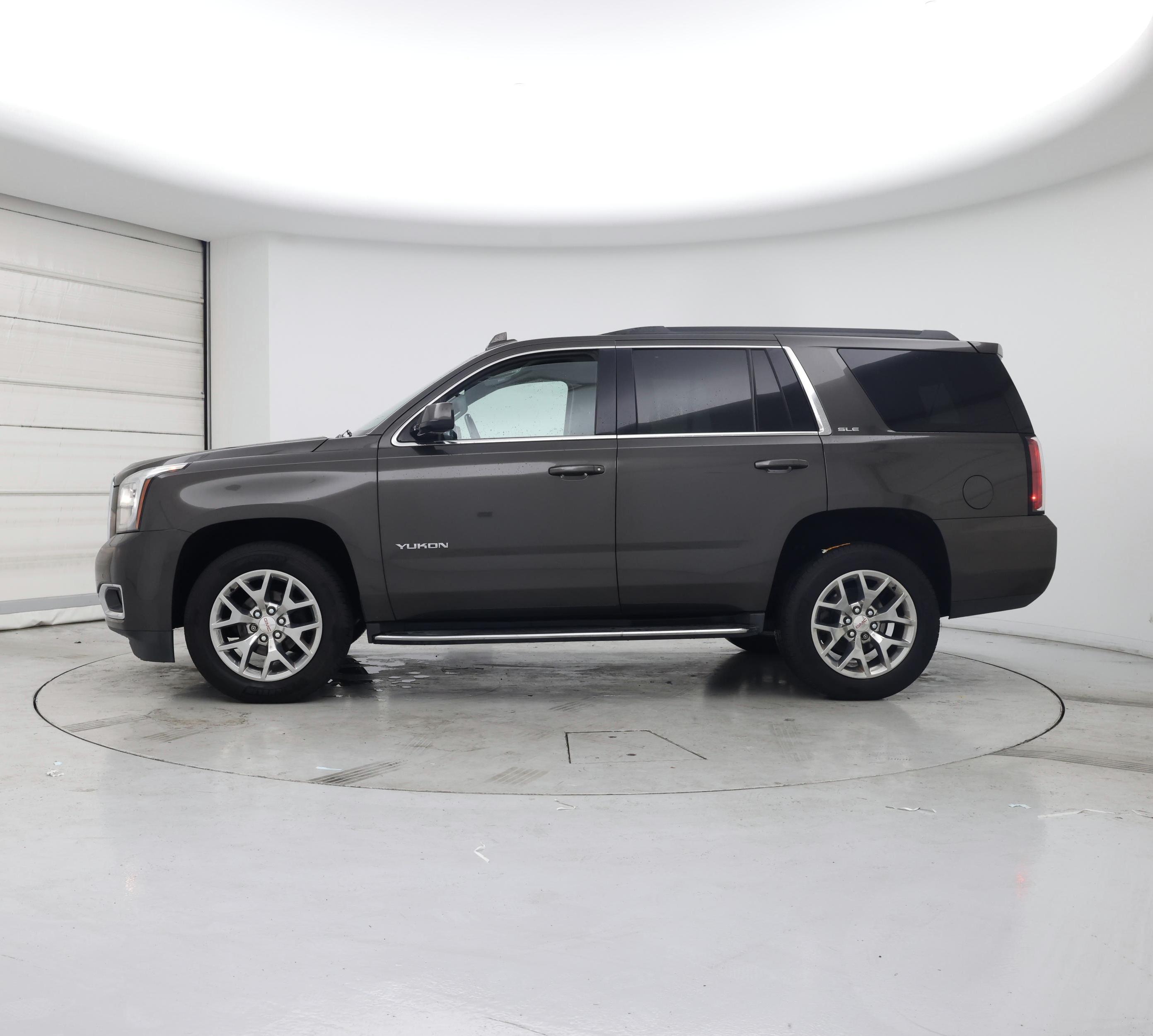 Thumbnail: 2019 GMC Yukon - 3