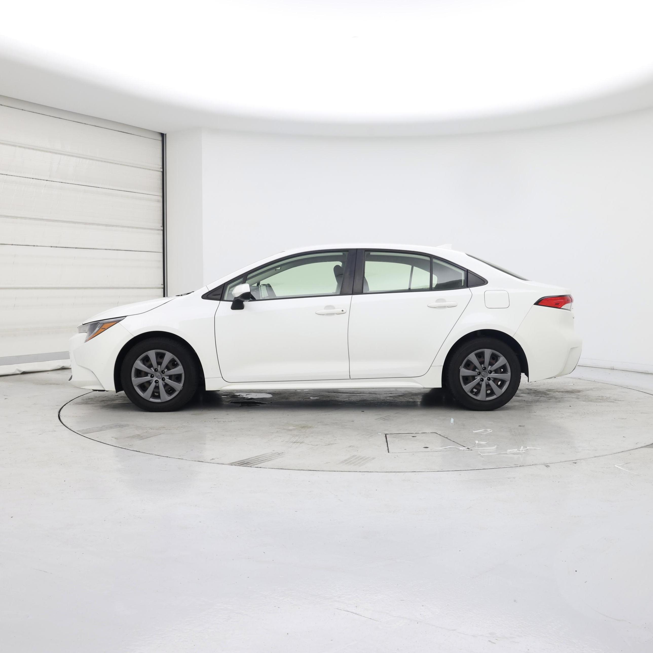 Thumbnail: 2020 Toyota Corolla - 3