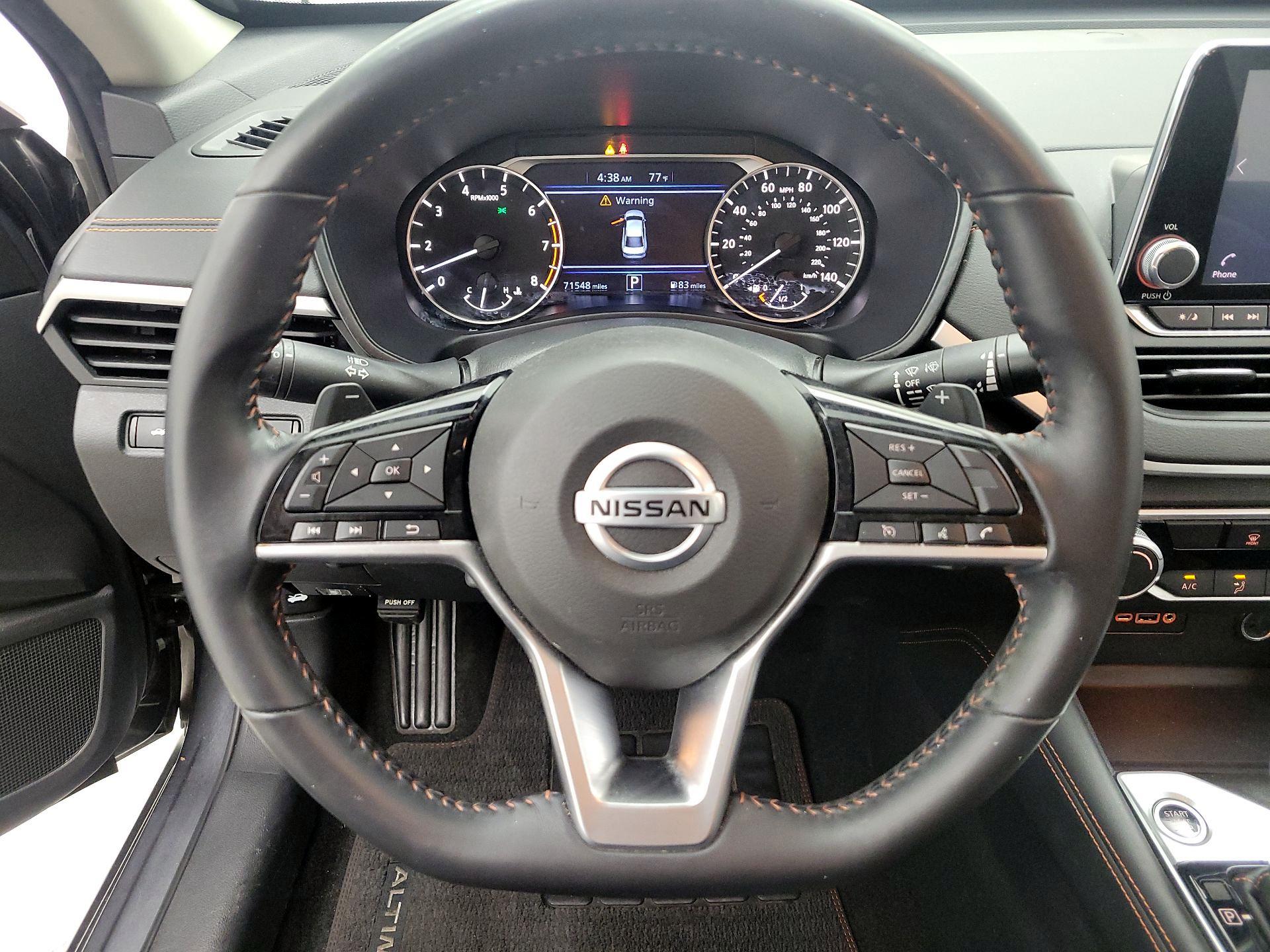 Thumbnail: 2020 Nissan Altima - 10