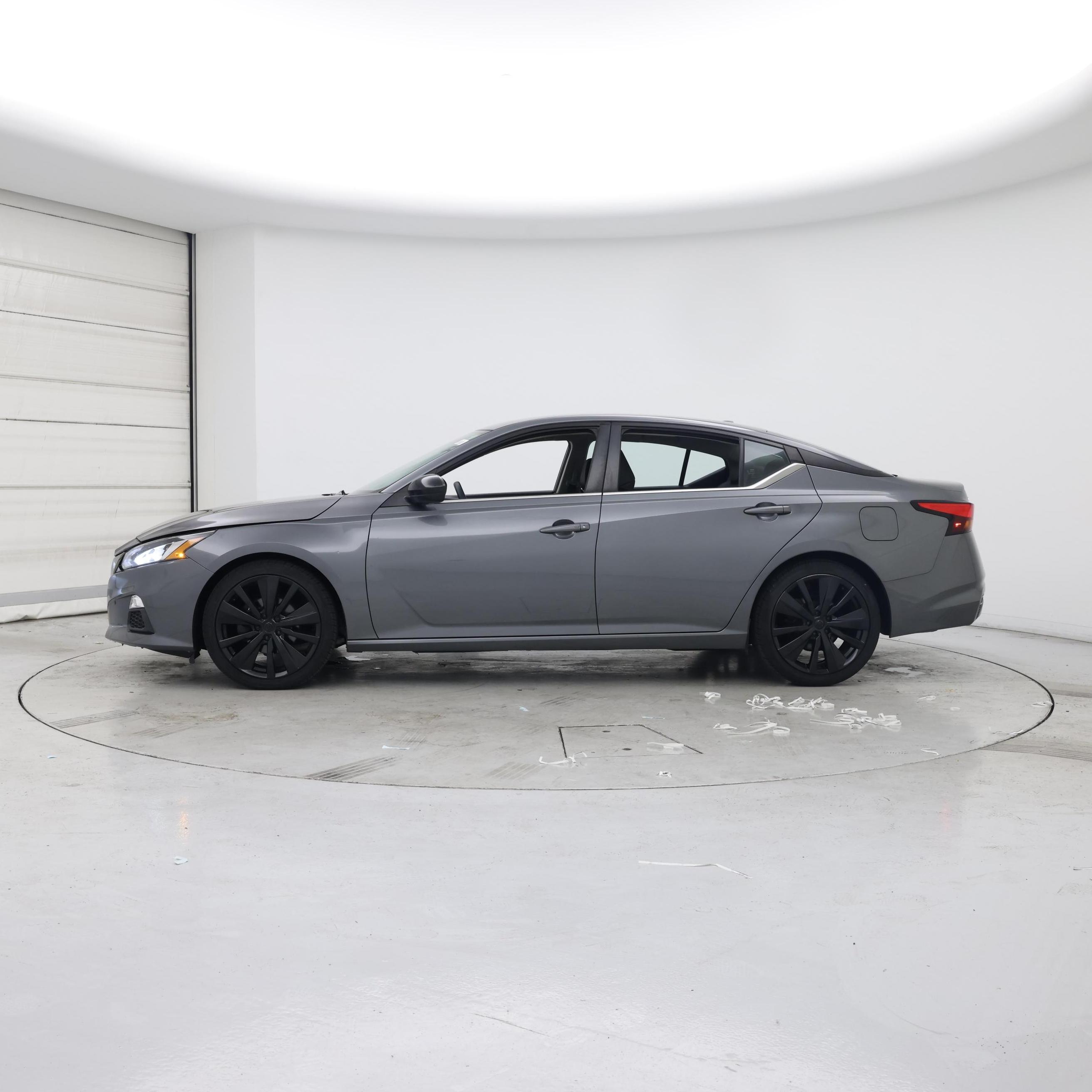 Thumbnail: 2020 Nissan Altima - 3