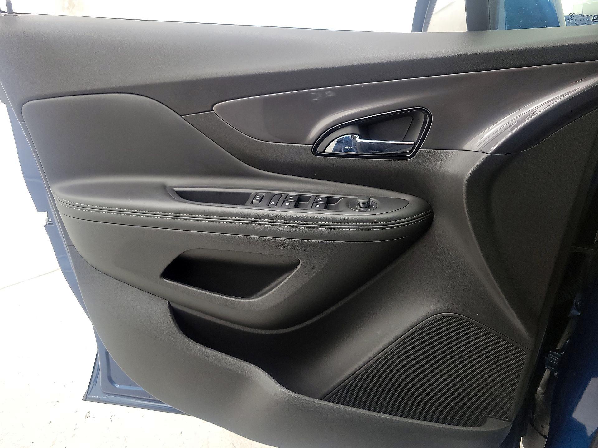 Thumbnail: 2019 Buick Encore - 12