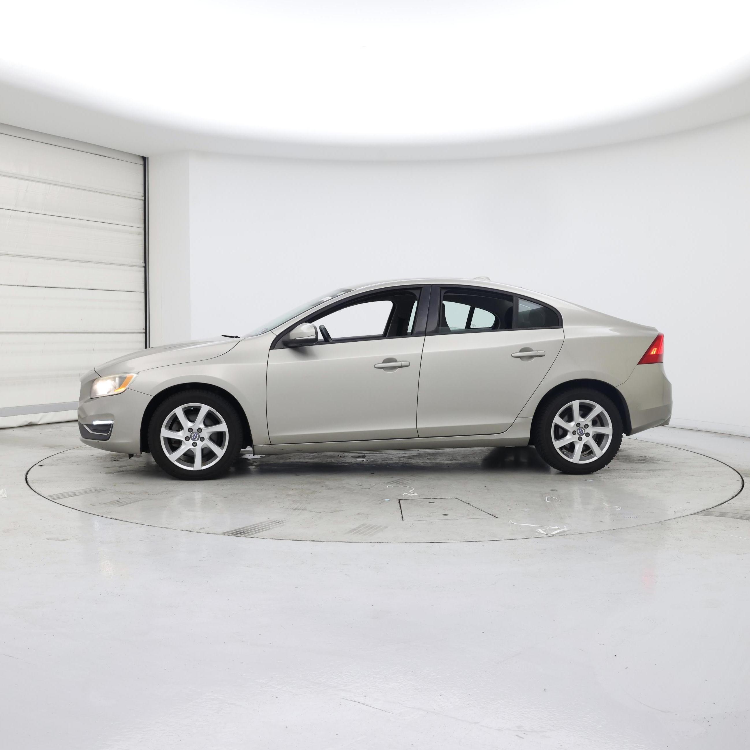 Thumbnail: 2015 Volvo S60 - 3