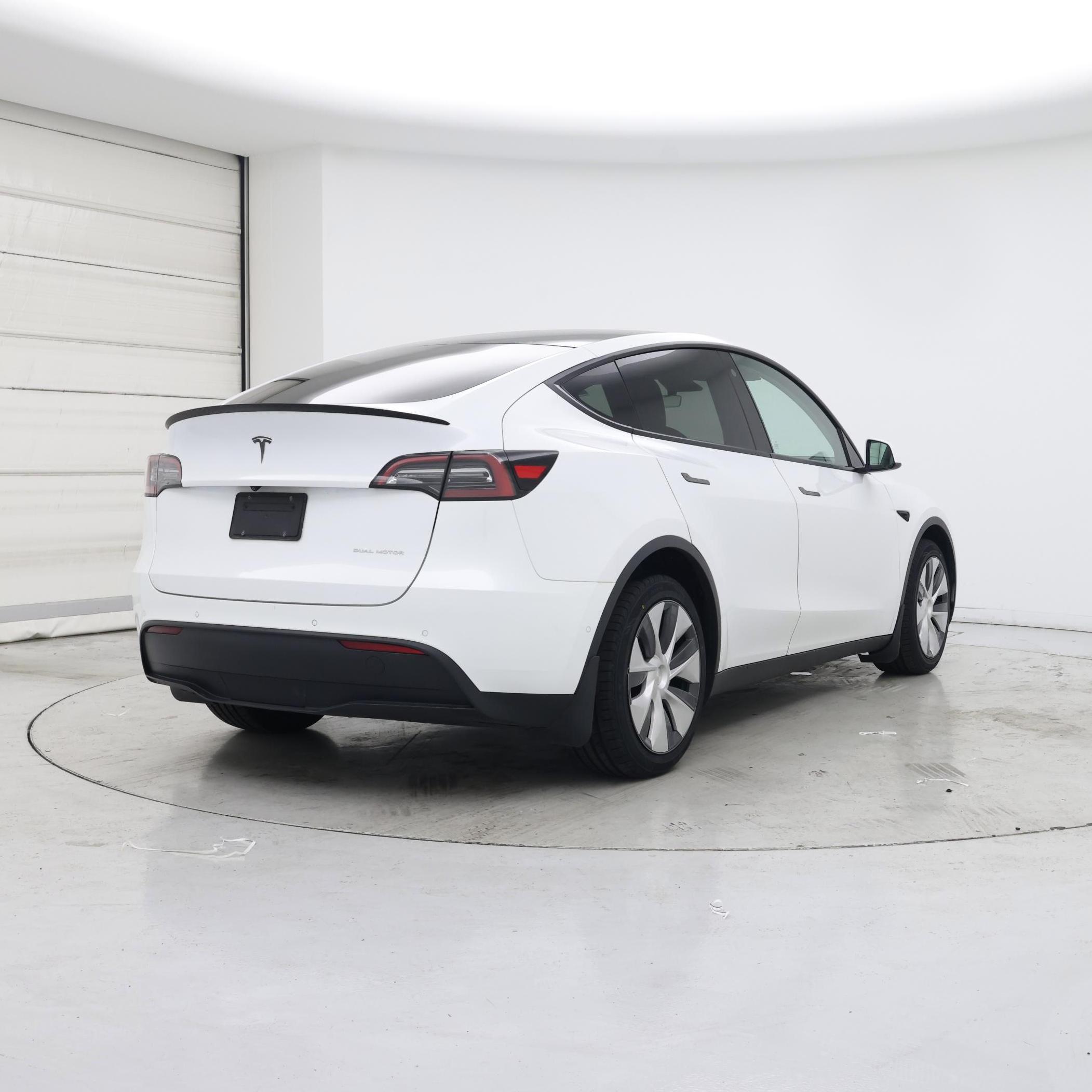 Thumbnail: 2021 Tesla Model Y - 8
