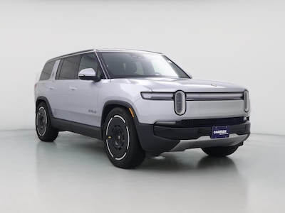 Silver 2025 Rivian R1S Adventure Dual-Motor Standard
