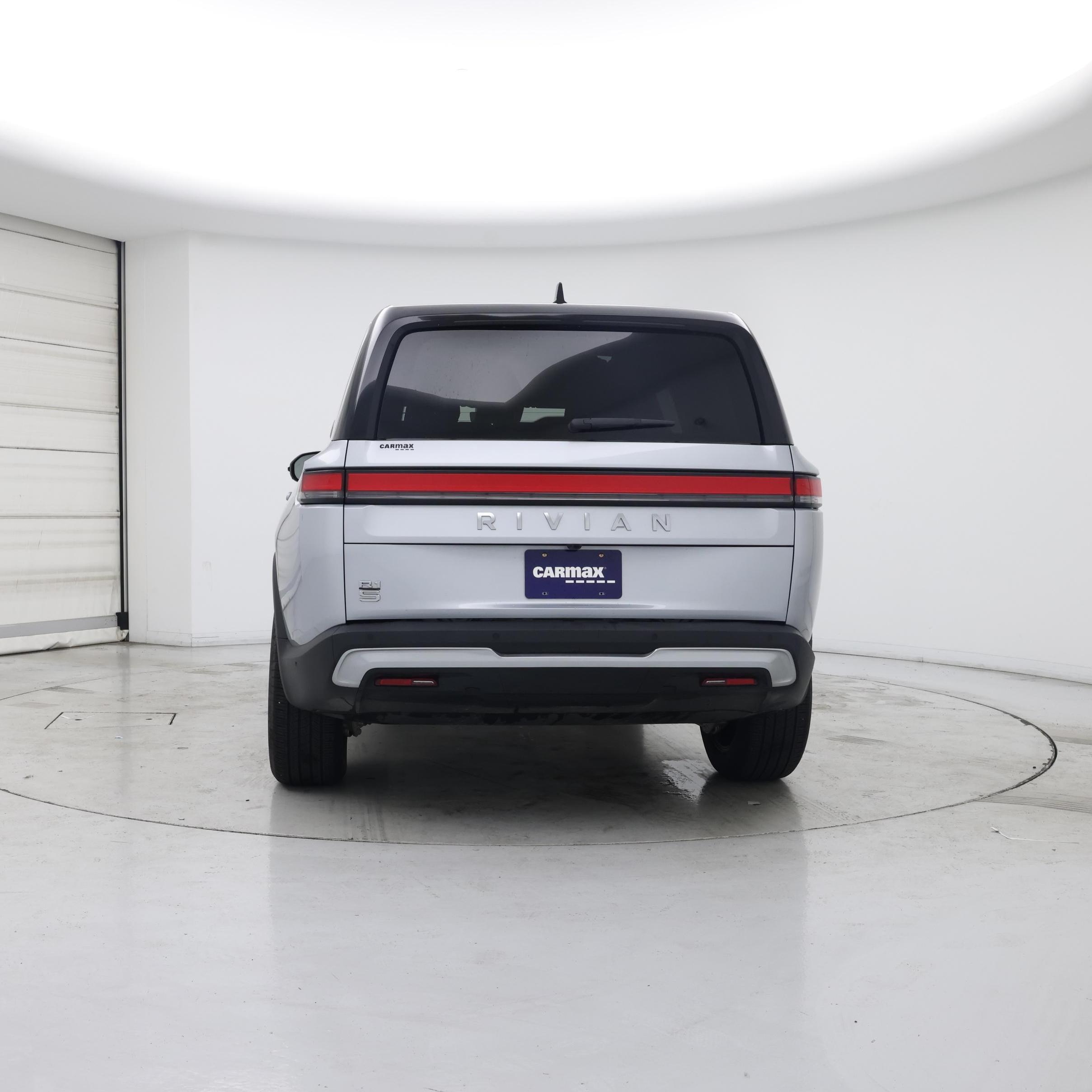 Thumbnail: 2025 Rivian R1S - 6