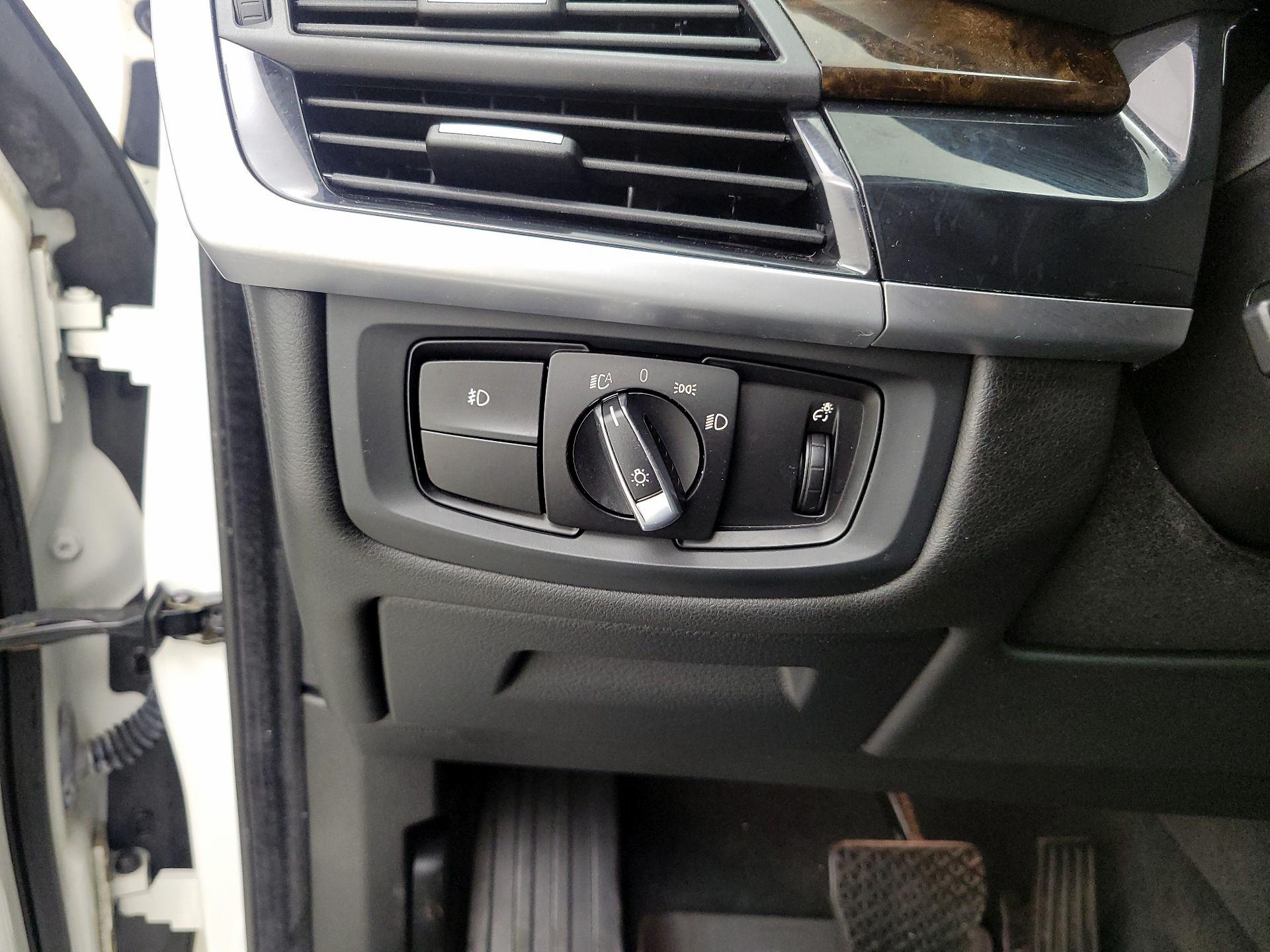Thumbnail: 2014 BMW X5 - 13