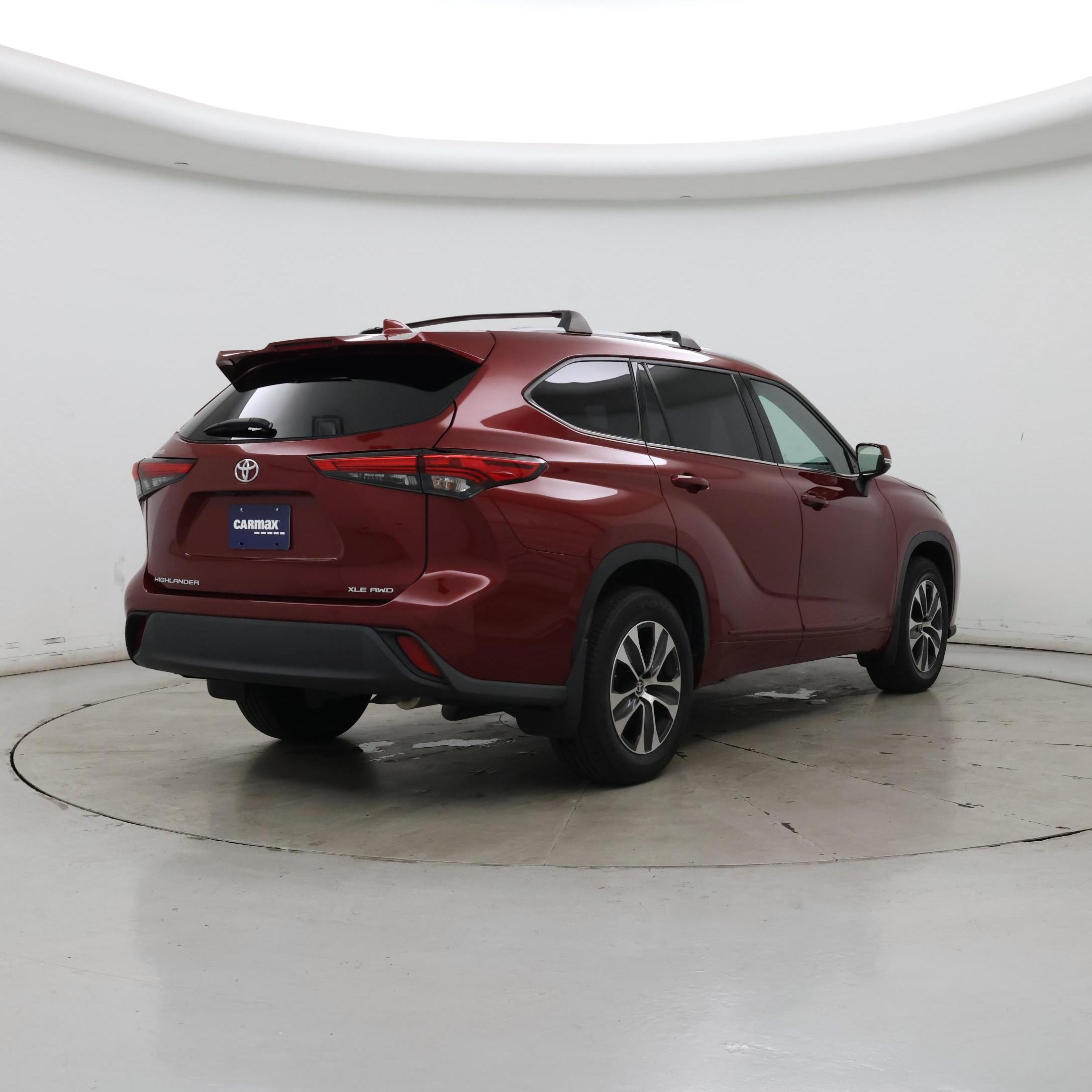 Thumbnail: 2022 Toyota Highlander - 8