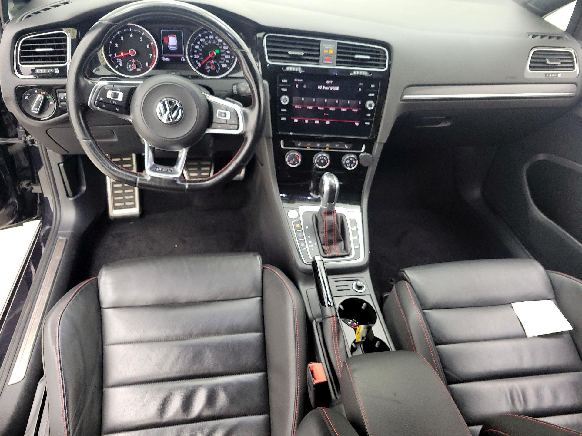 Thumbnail: 2018 Volkswagen Golf - 9
