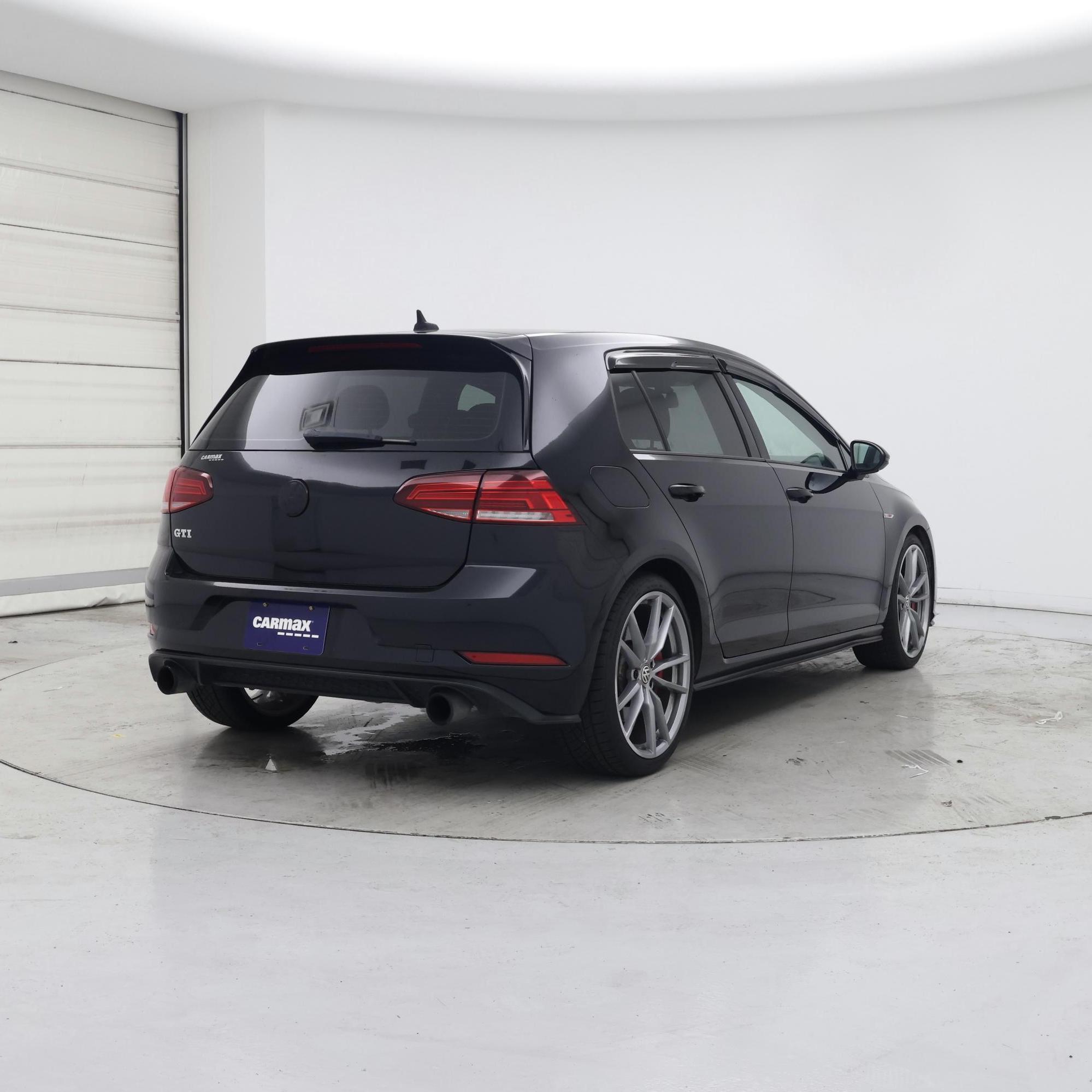 Thumbnail: 2018 Volkswagen Golf - 8
