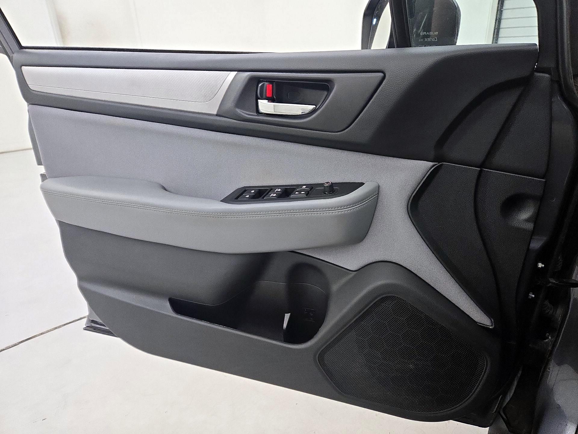 Thumbnail: 2019 Subaru Outback - 12