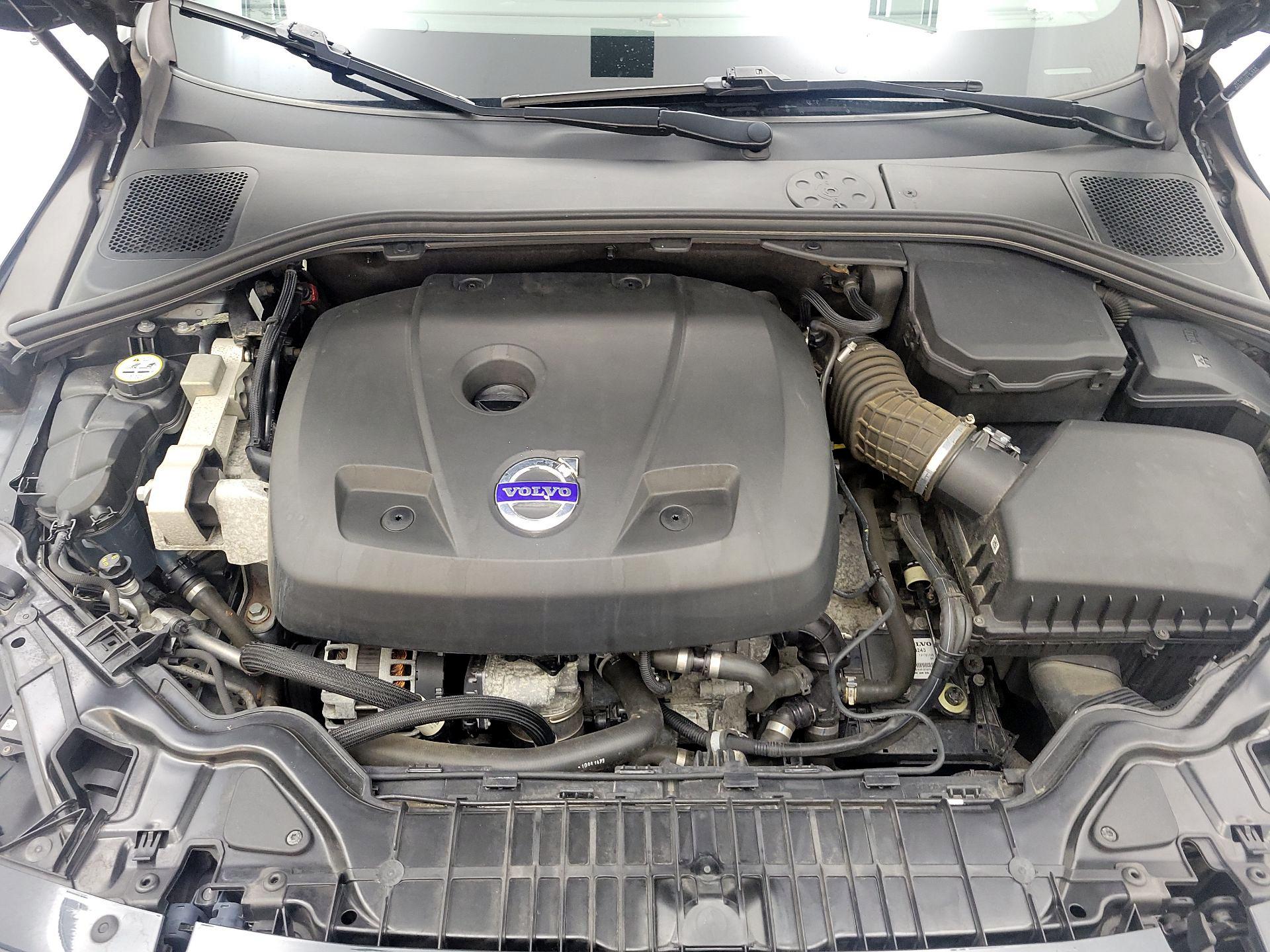 Thumbnail: 2015 Volvo S60 - 20