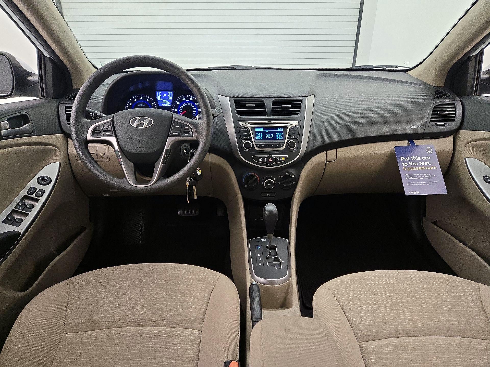 Thumbnail: 2016 Hyundai Accent - 9