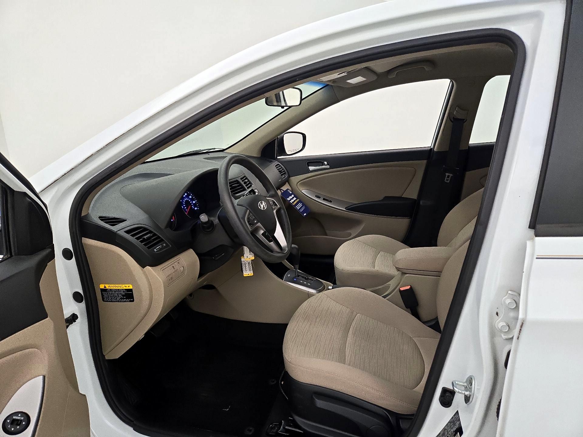 Thumbnail: 2016 Hyundai Accent - 11
