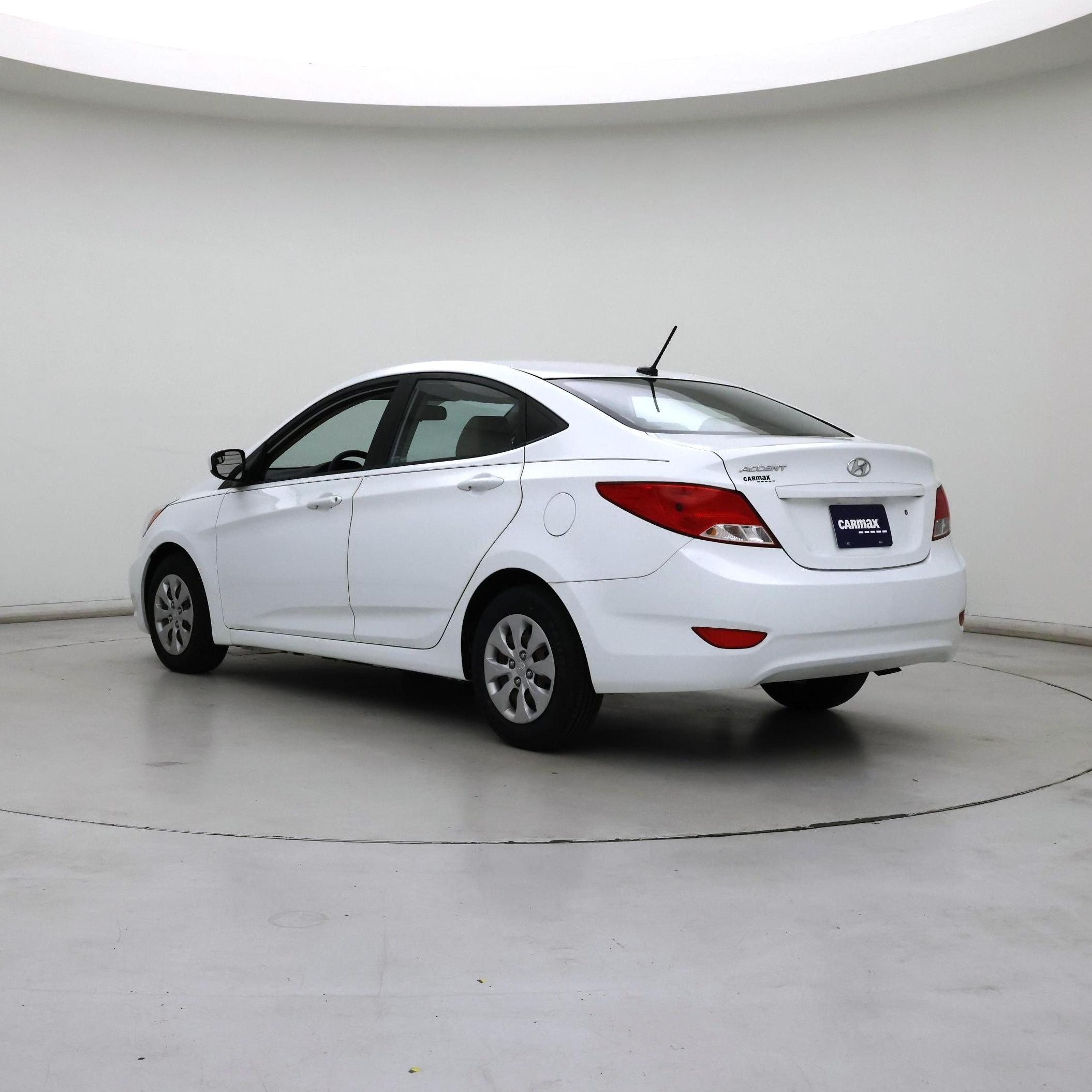 Thumbnail: 2016 Hyundai Accent - 2