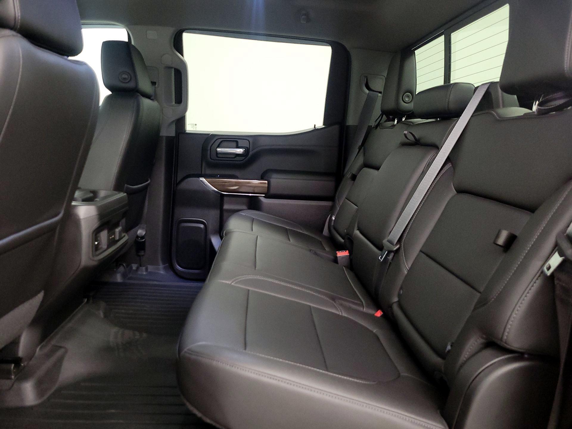 Thumbnail: 2021 Chevrolet Silverado 1500 - 19