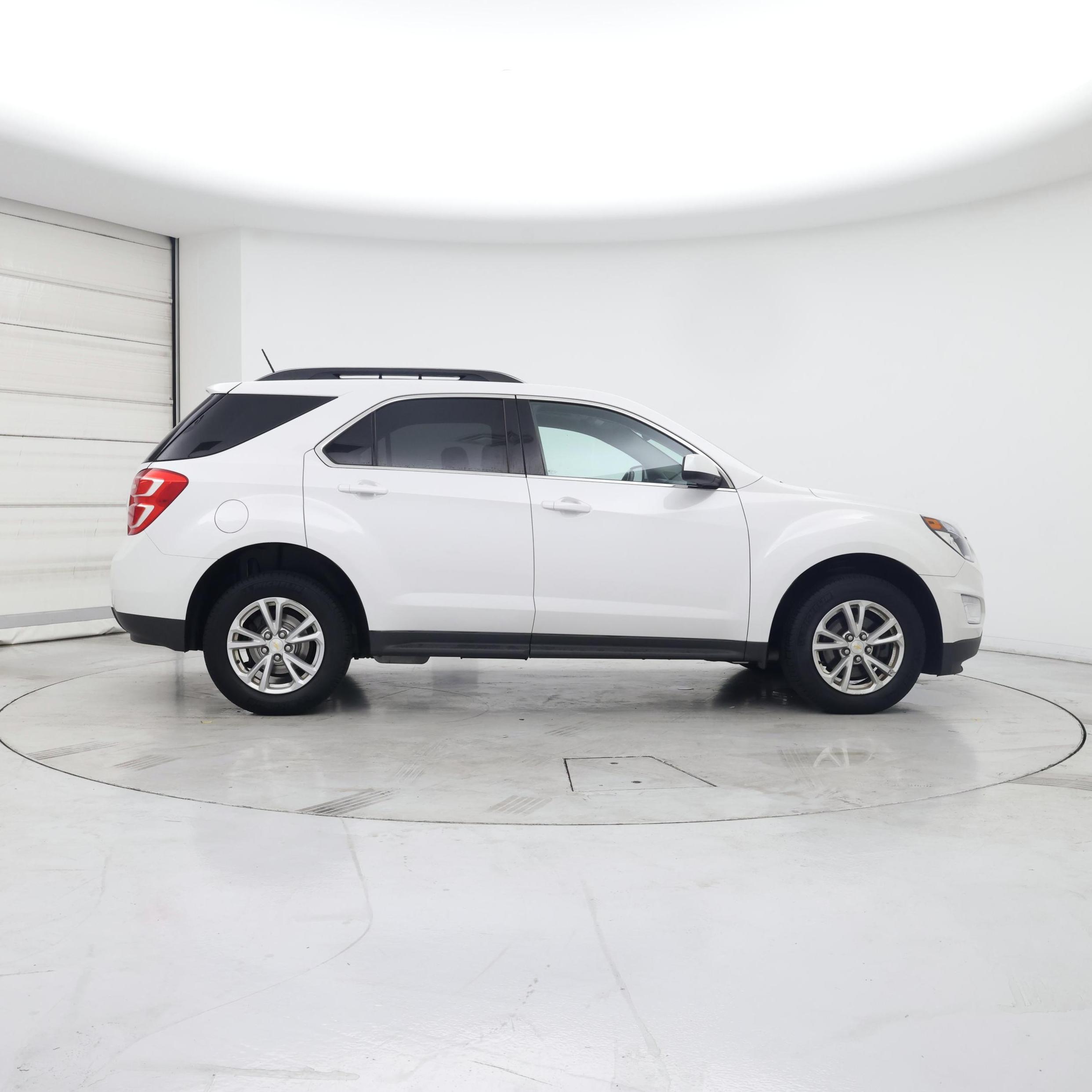 Thumbnail: 2017 Chevrolet Equinox - 7