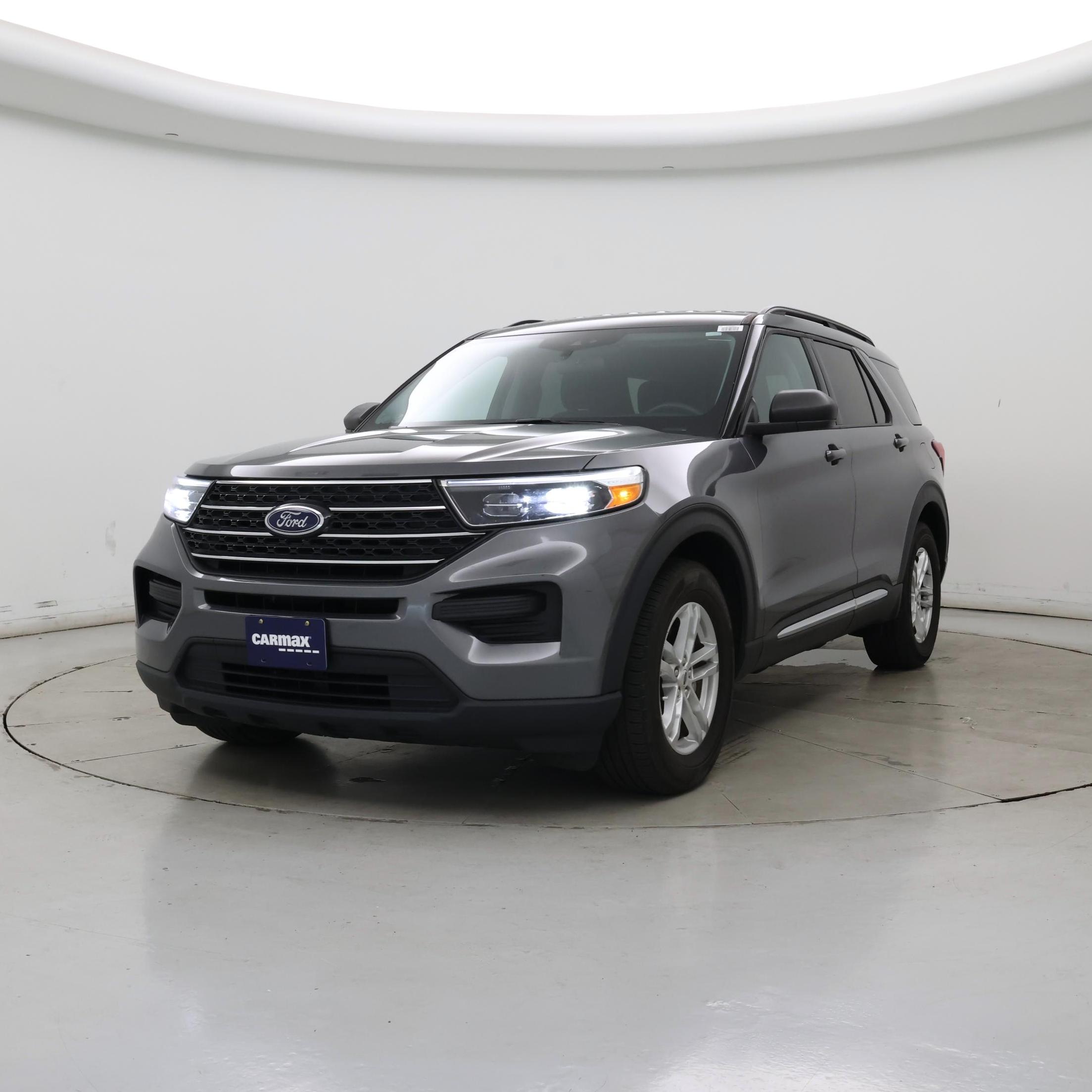 Thumbnail: 2022 Ford Explorer - 4