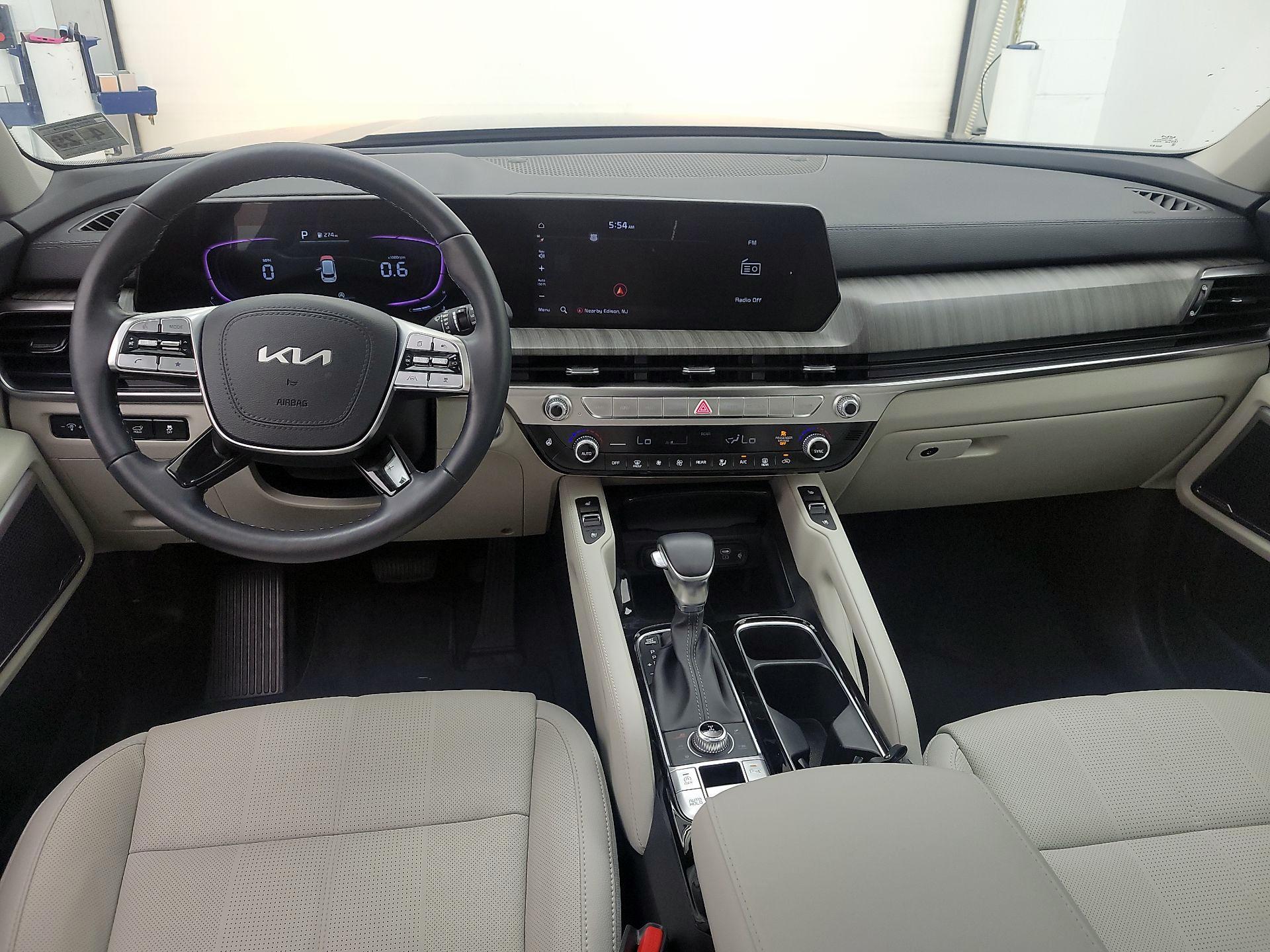 Thumbnail: 2024 Kia Telluride - 9