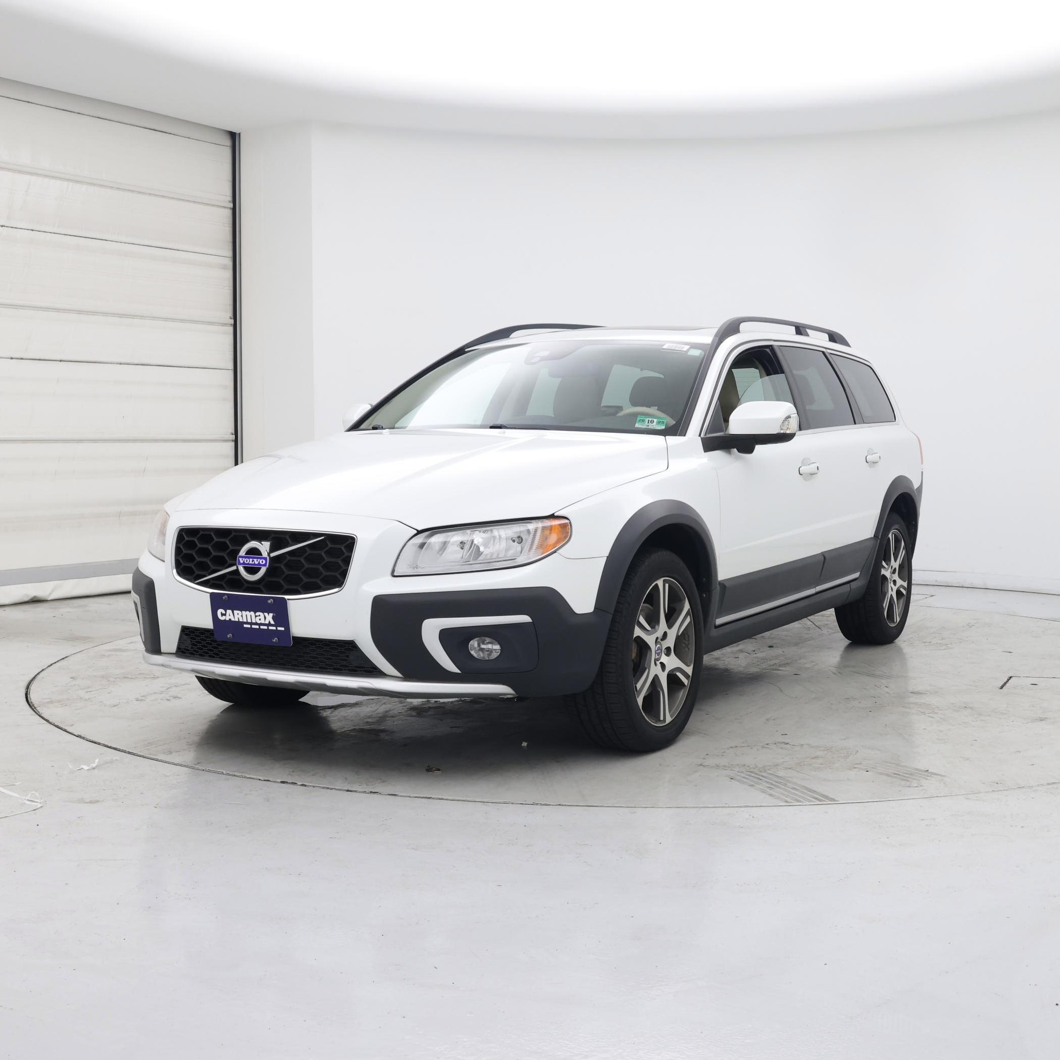 Thumbnail: 2015 Volvo XC70 - 4