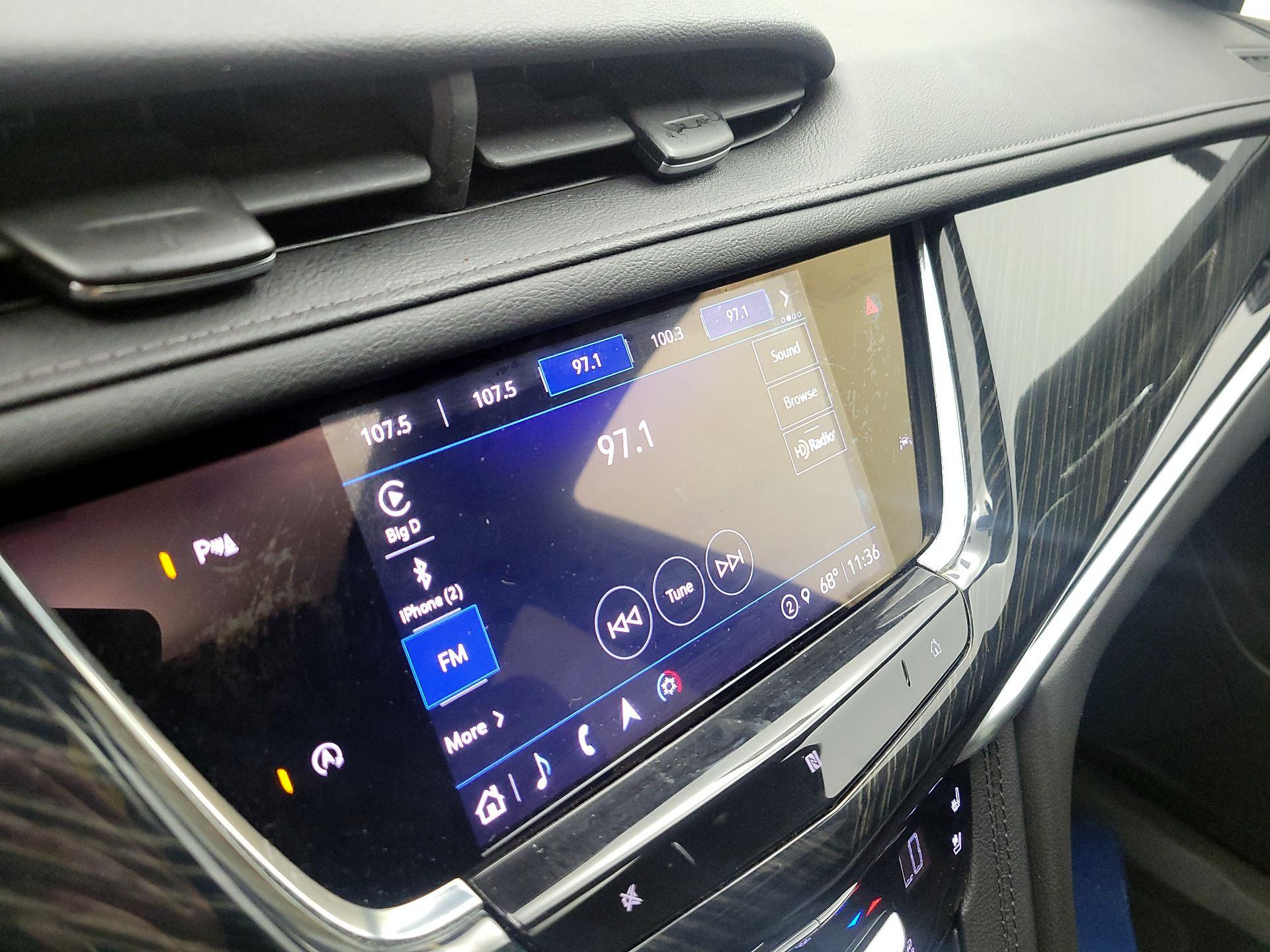 Thumbnail: 2021 Cadillac XT6 - 15