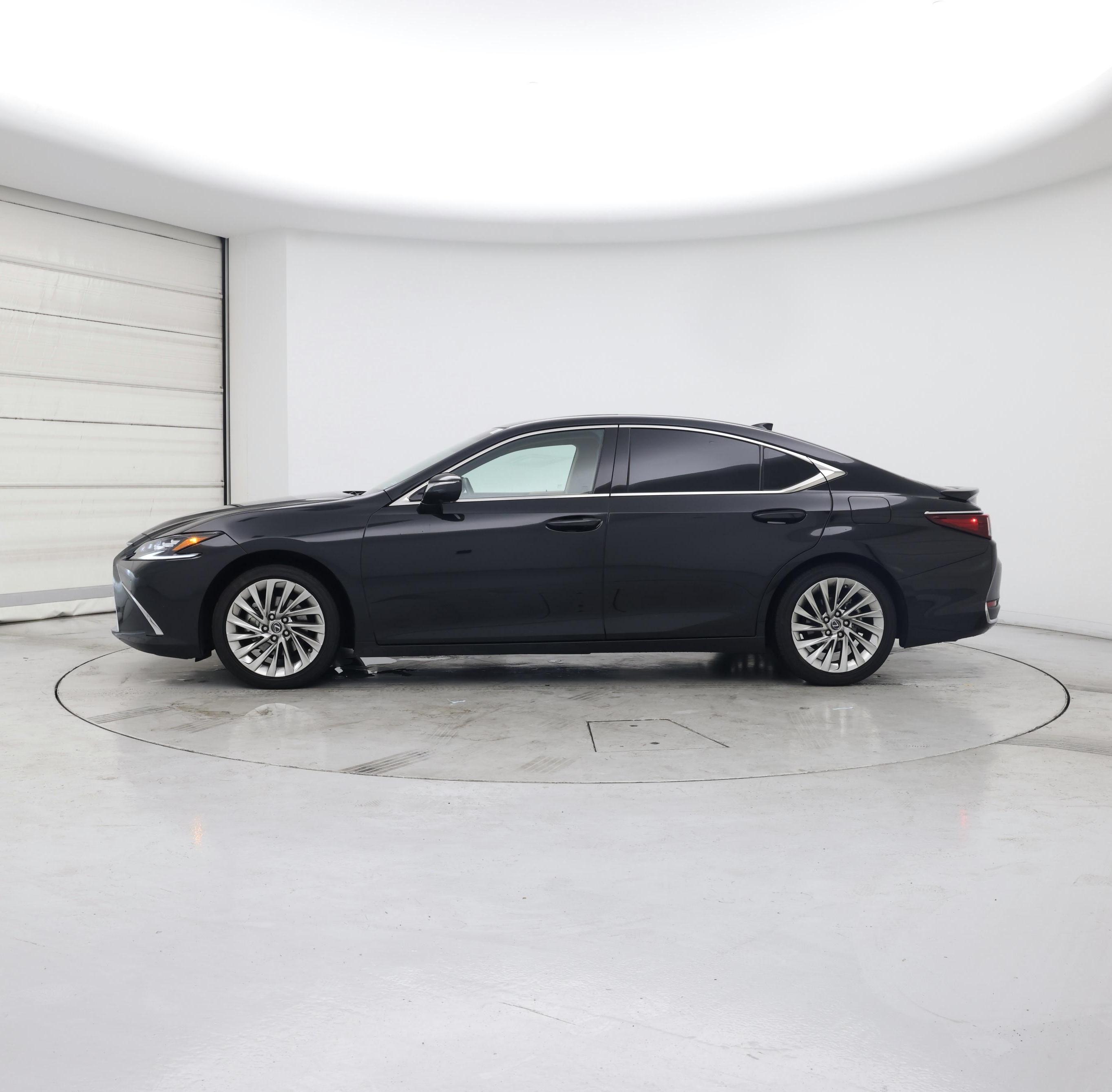 Thumbnail: 2023 Lexus ES - 3