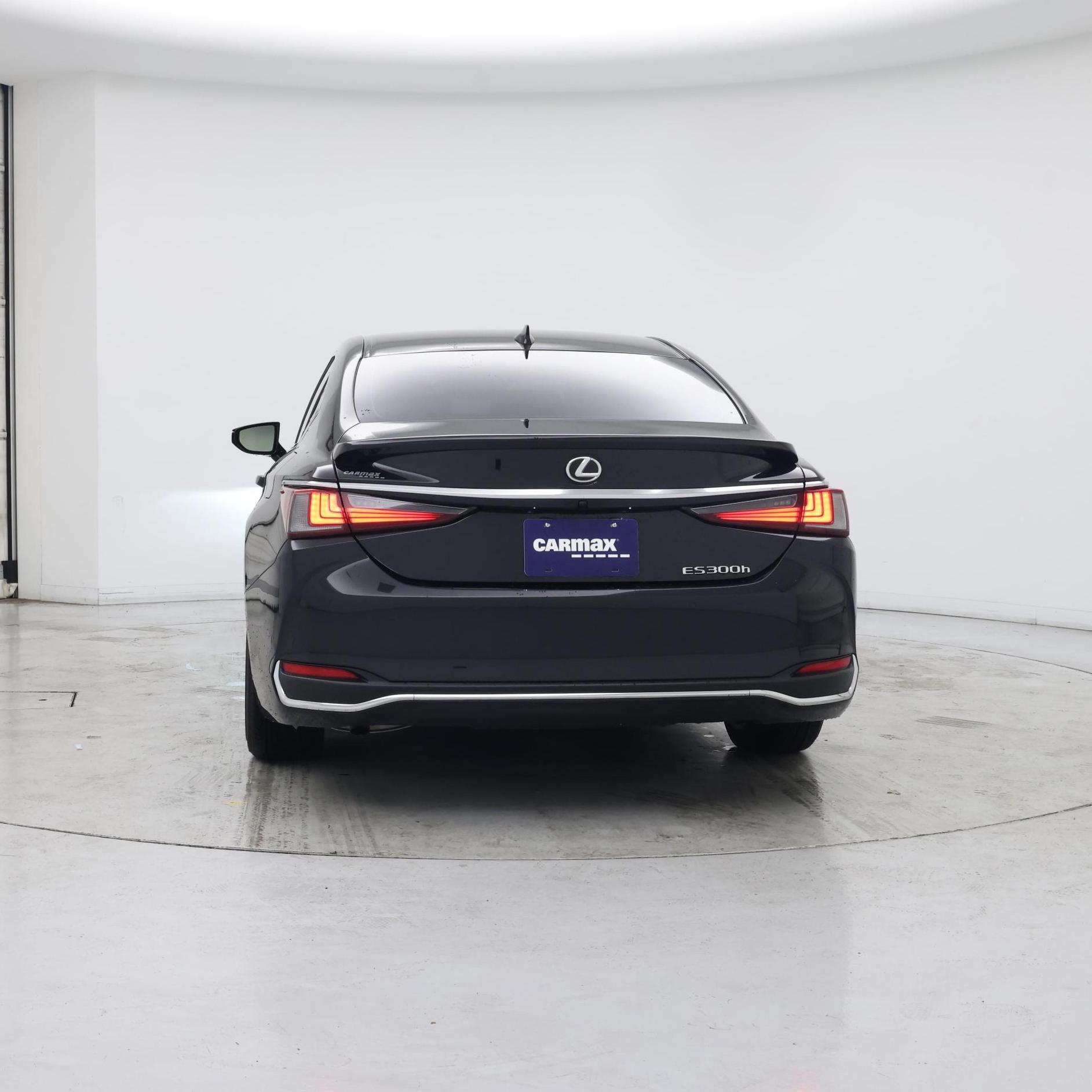 Thumbnail: 2023 Lexus ES - 6