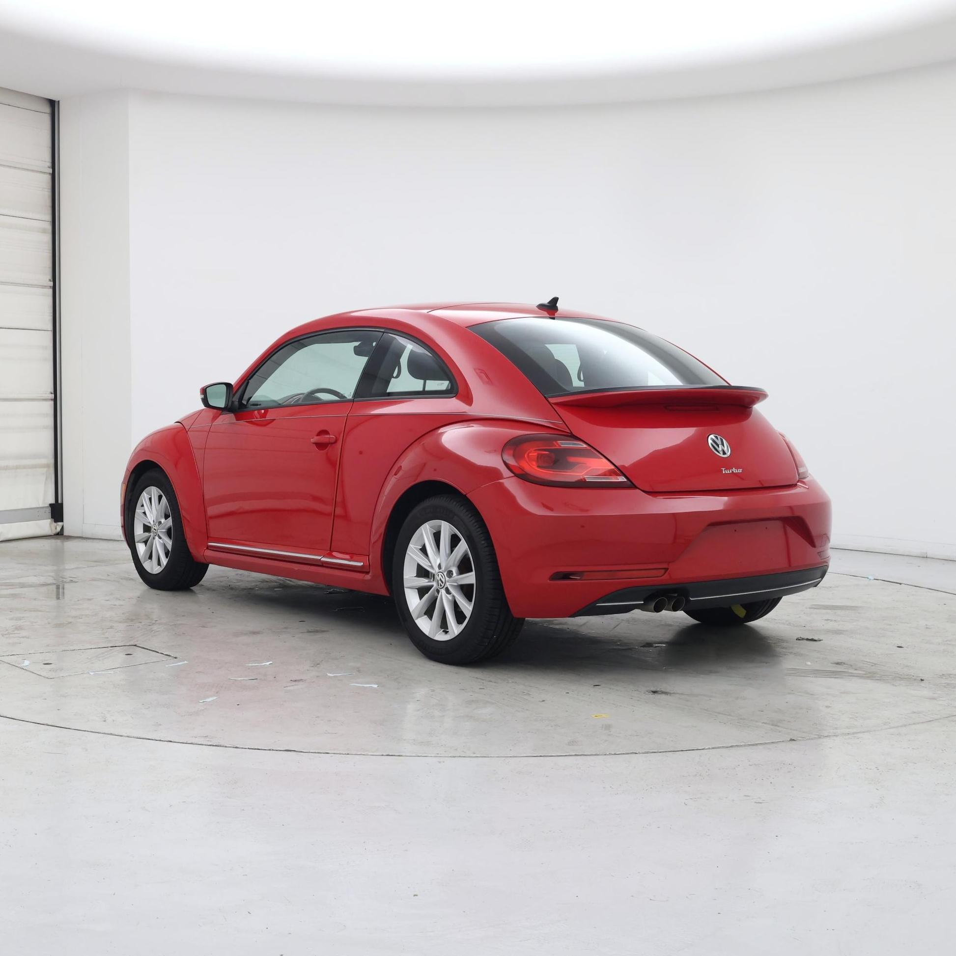 Thumbnail: 2017 Volkswagen Beetle - 2