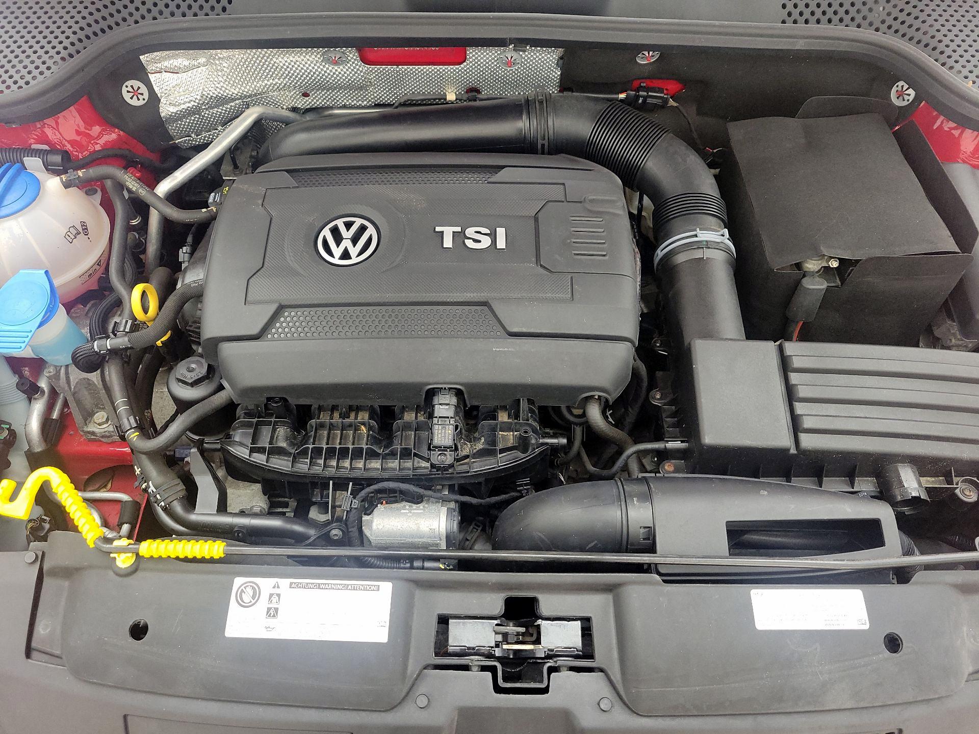 Thumbnail: 2017 Volkswagen Beetle - 20