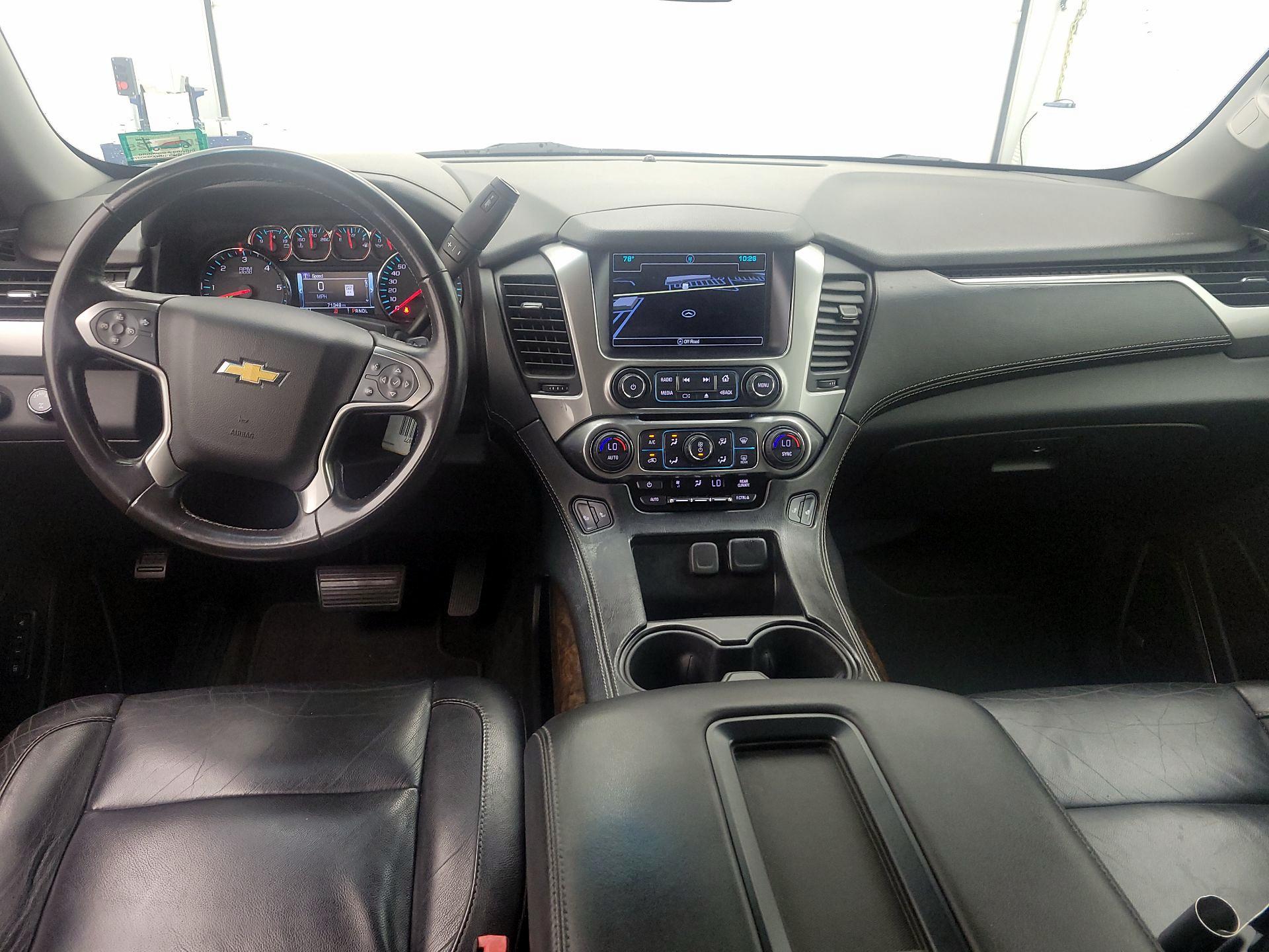 Thumbnail: 2018 Chevrolet Suburban - 9
