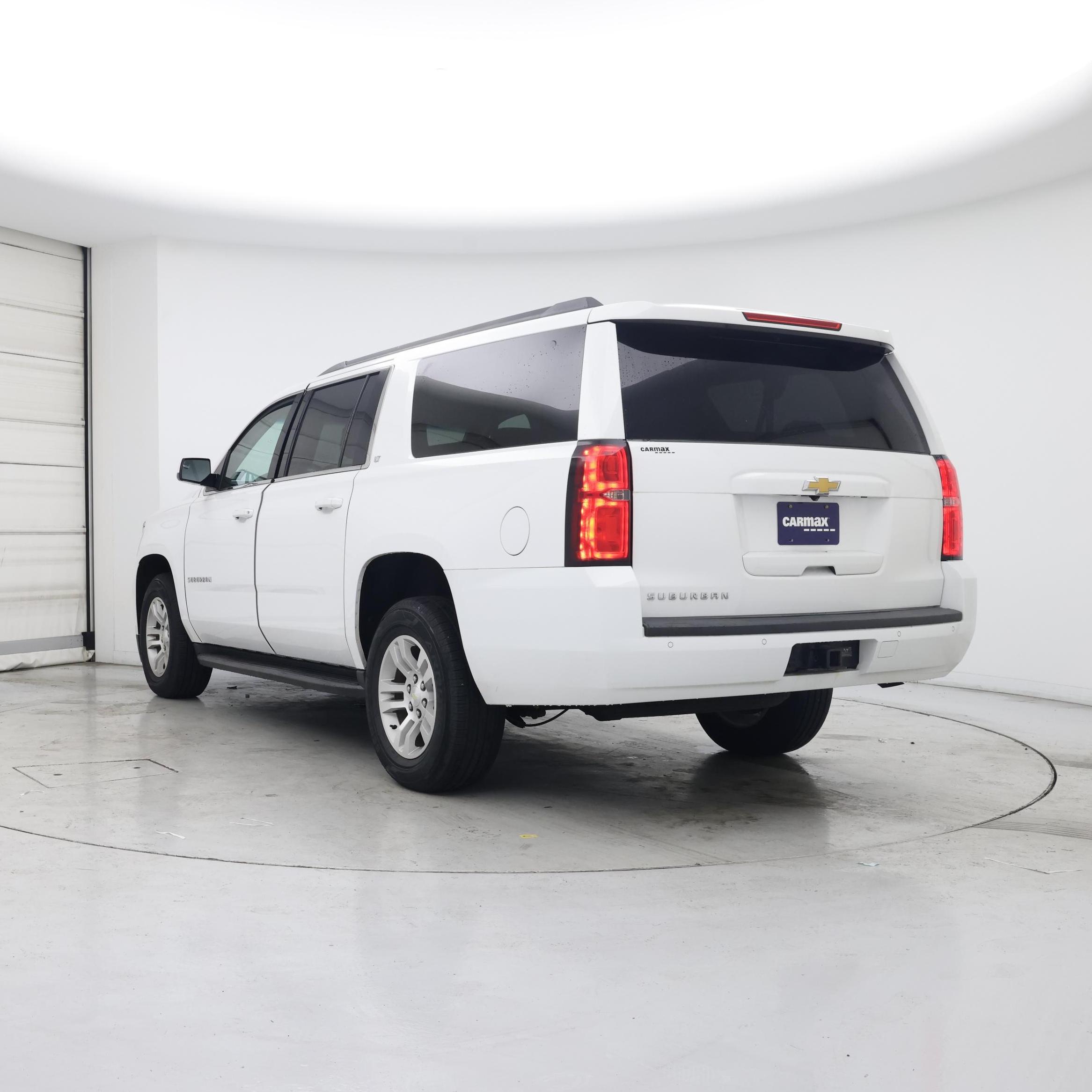 Thumbnail: 2018 Chevrolet Suburban - 2