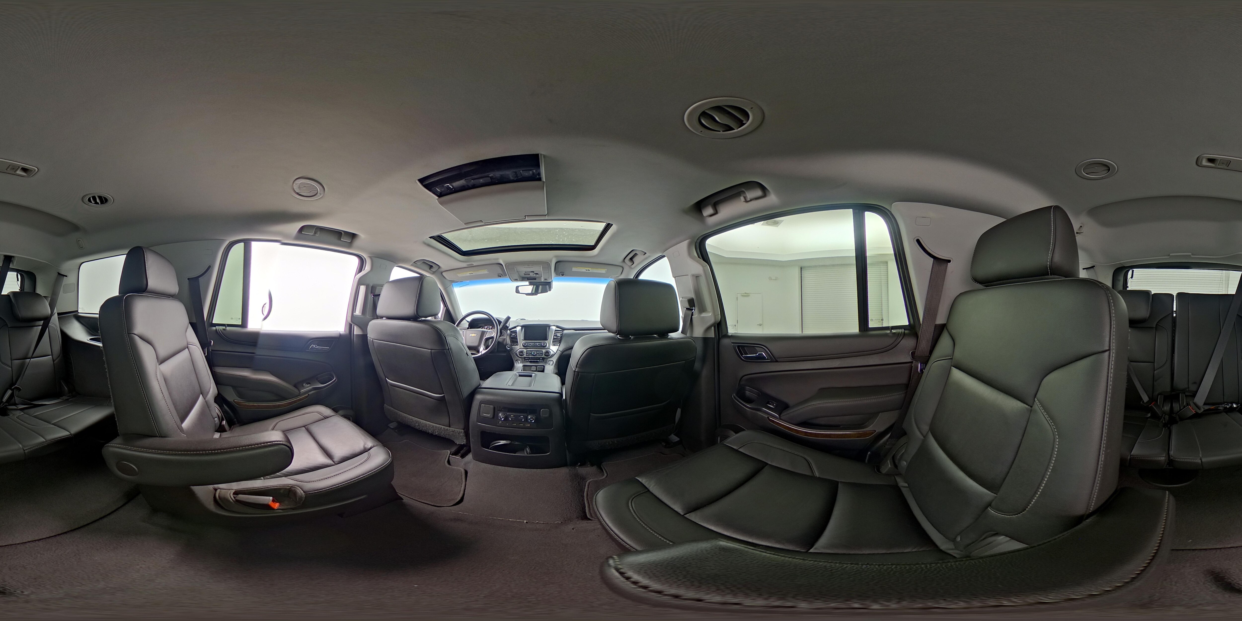 2019 Chevrolet Tahoe LT - Photo 29