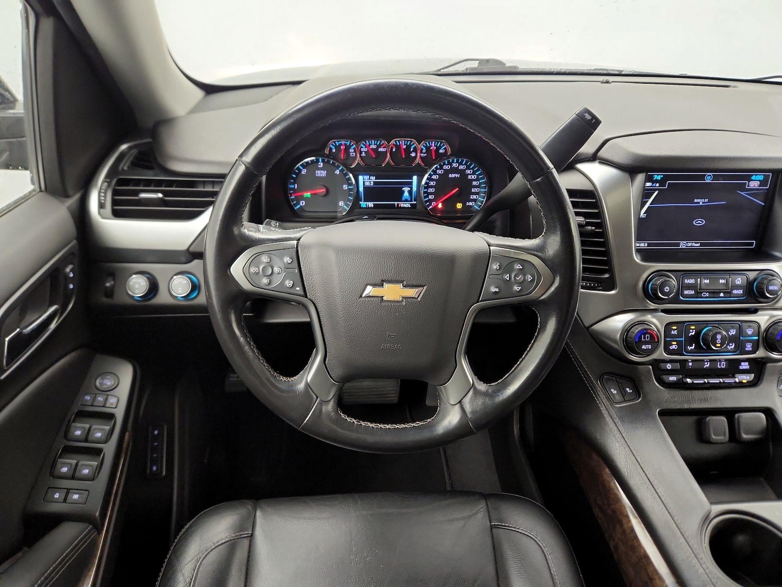2019 Chevrolet Tahoe LT - Photo 11