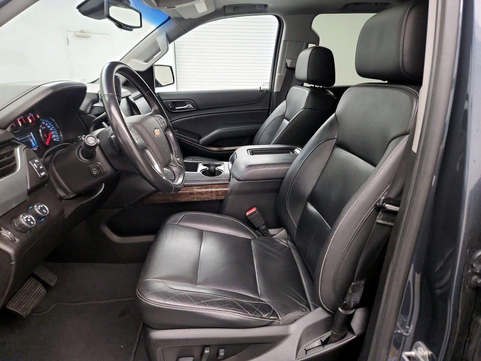 2019 Chevrolet Tahoe LT - Photo 12