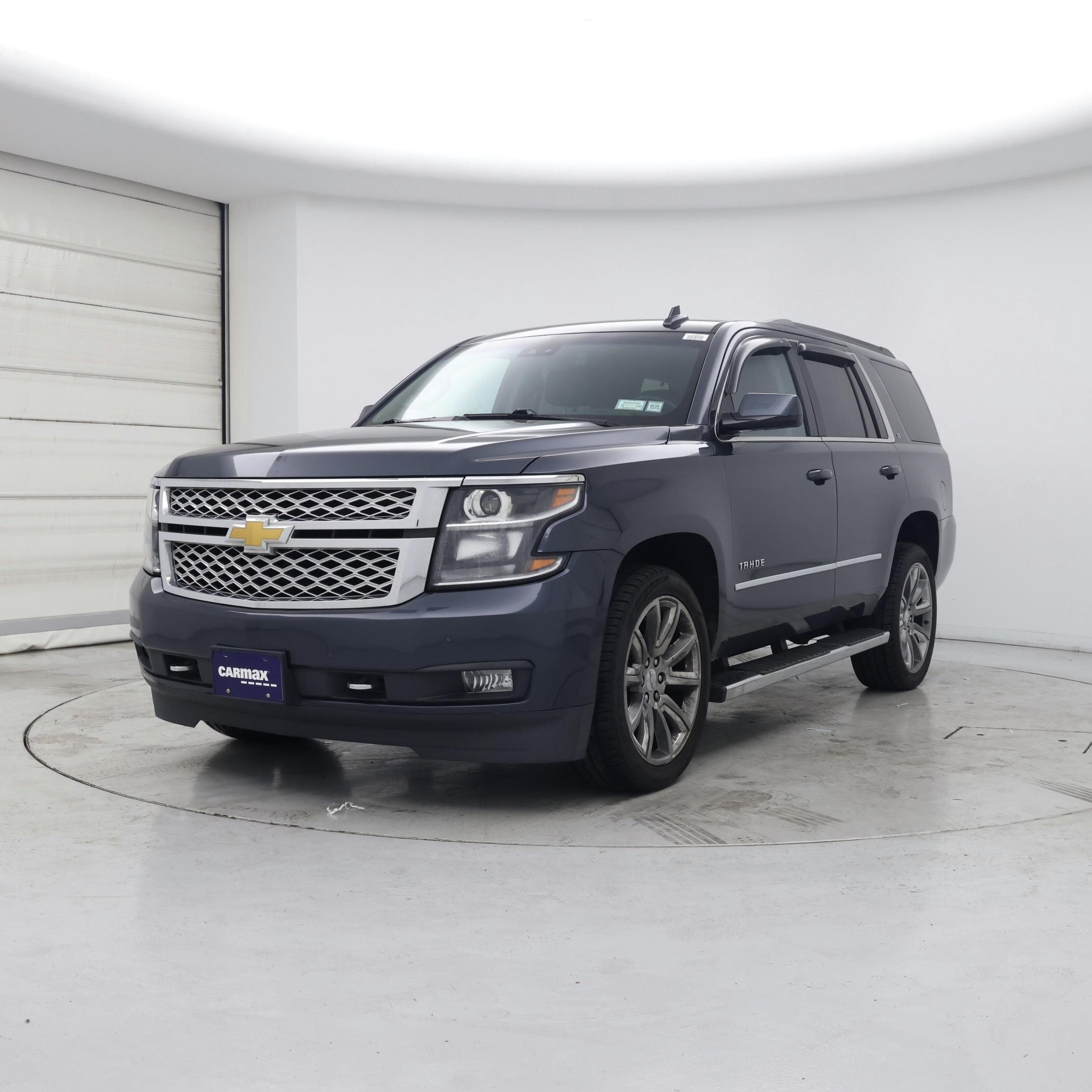 Thumbnail: 2019 Chevrolet Tahoe - 4