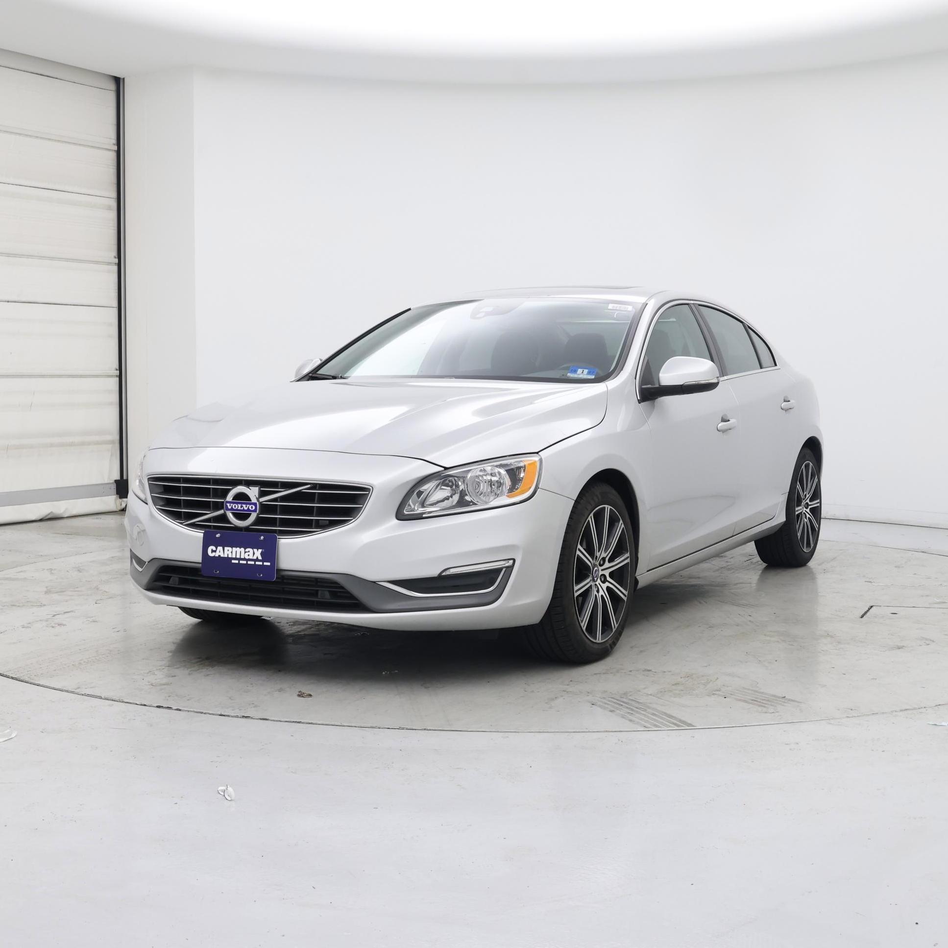 Thumbnail: 2018 Volvo S60 - 4