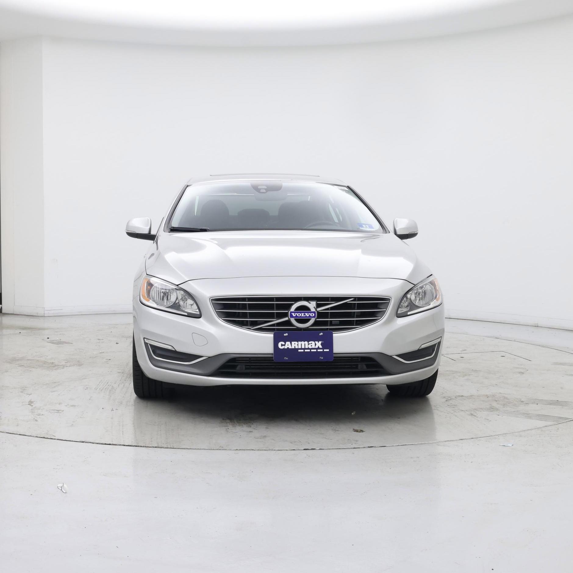 Thumbnail: 2018 Volvo S60 - 5