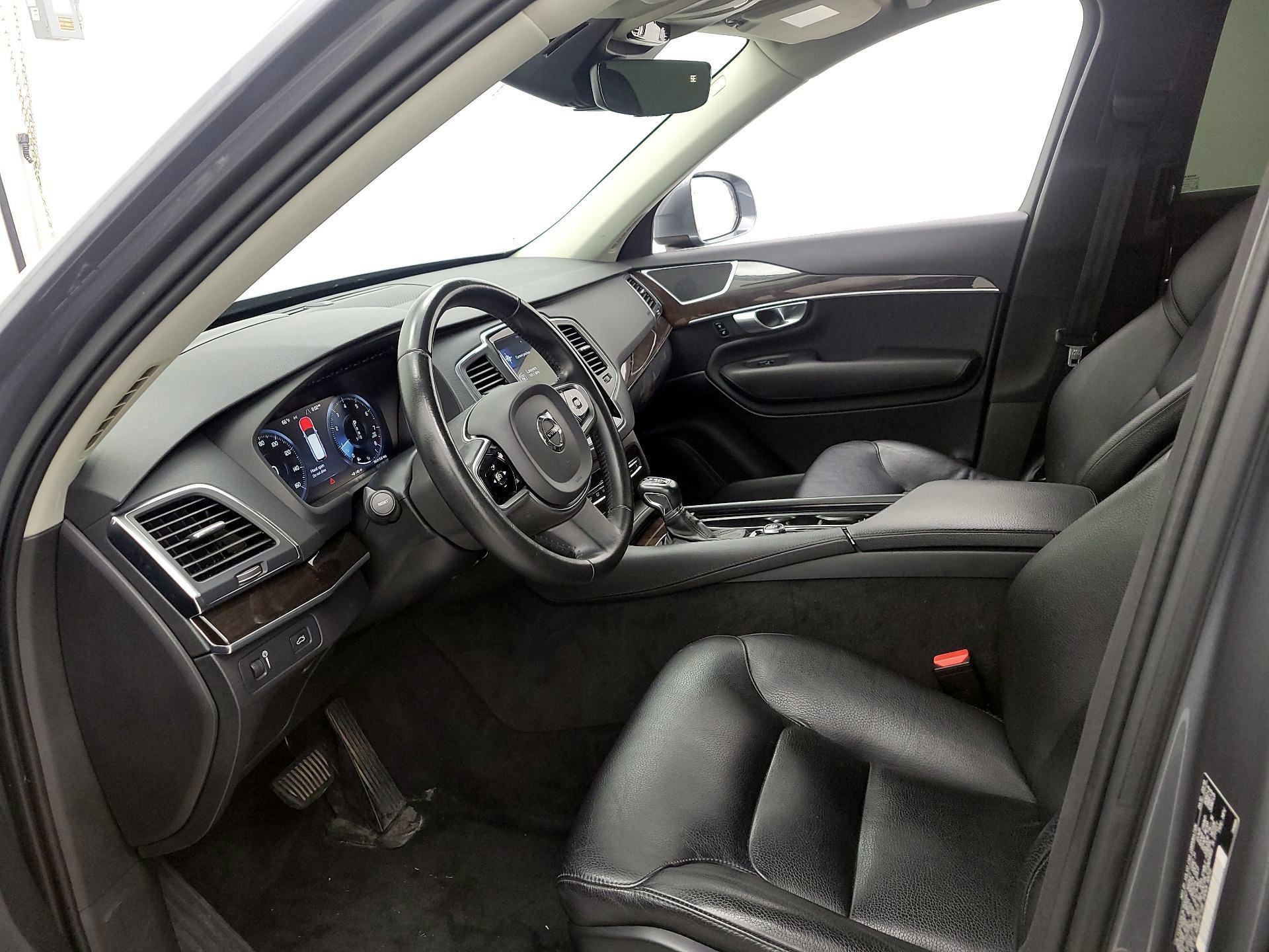 Thumbnail: 2019 Volvo XC90 - 11
