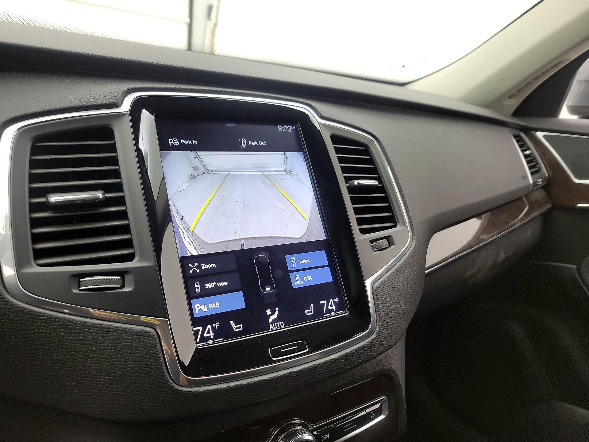 Thumbnail: 2019 Volvo XC90 - 14