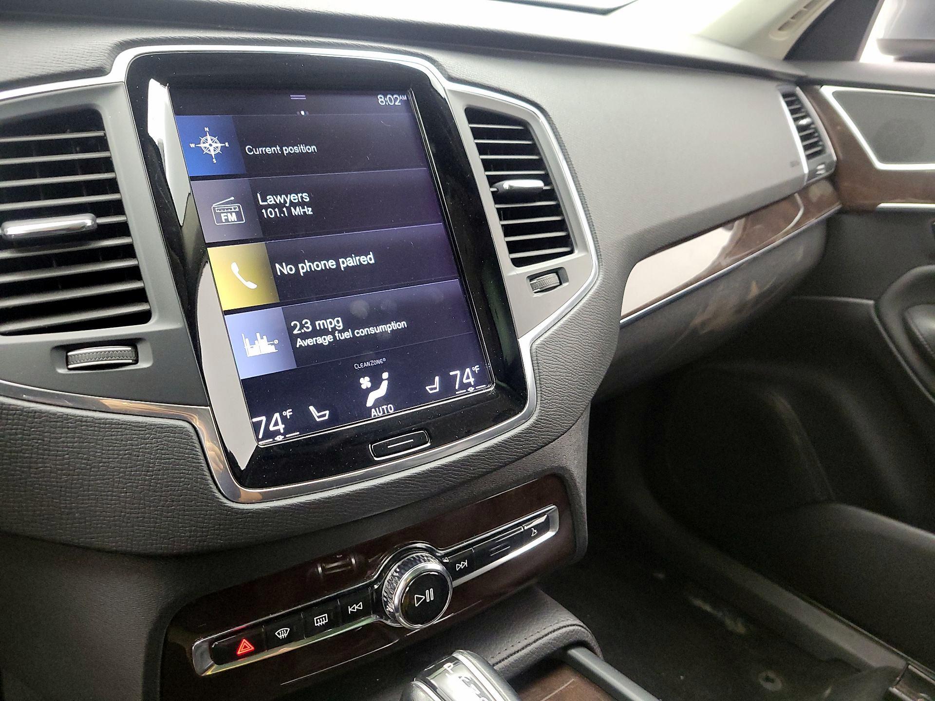 Thumbnail: 2019 Volvo XC90 - 16