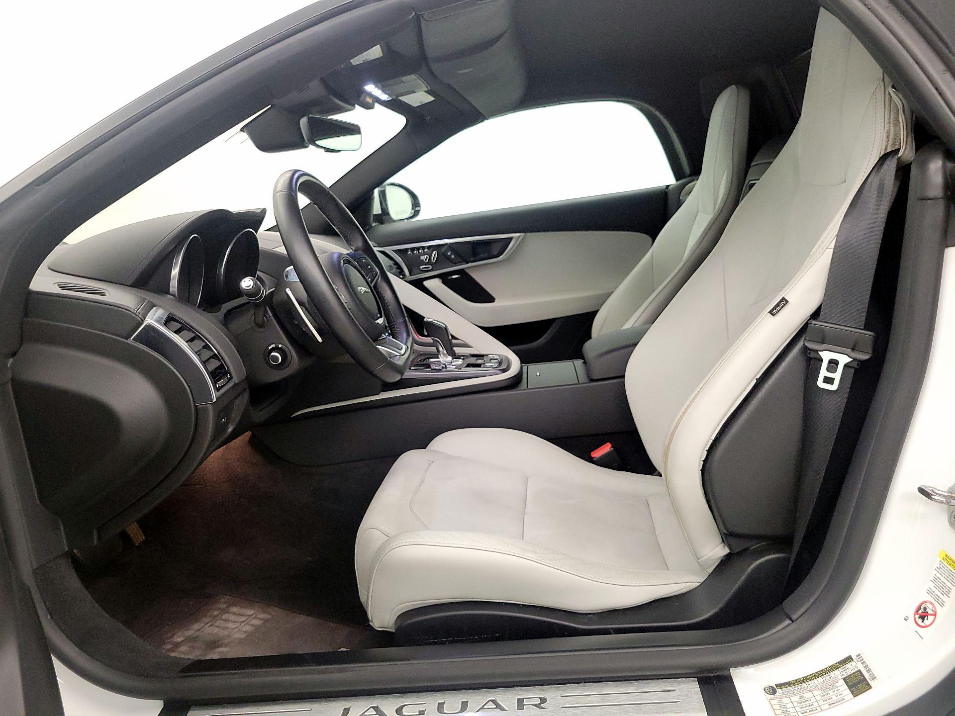 Thumbnail: 2020 Jaguar F-Type - 11