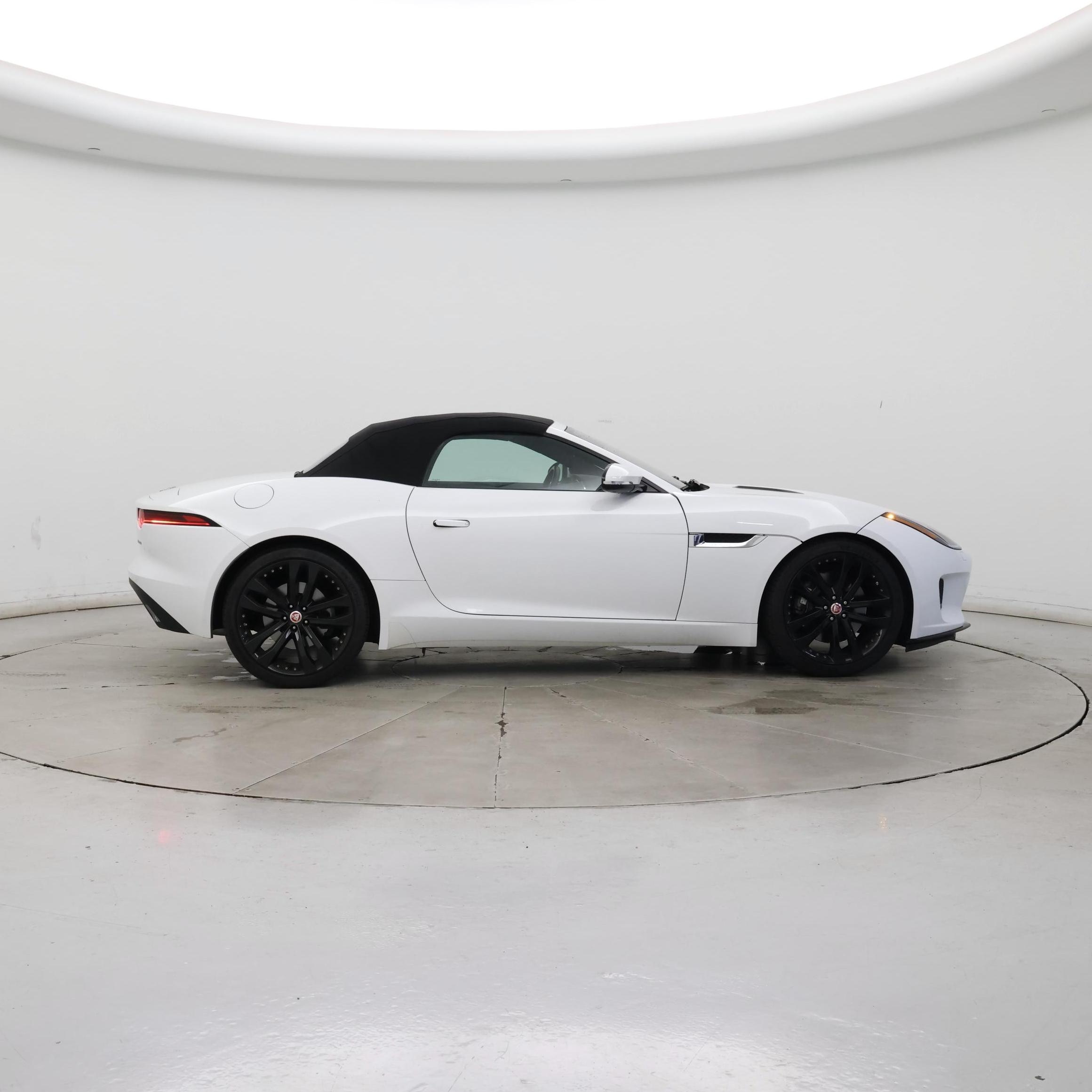 Thumbnail: 2020 Jaguar F-Type - 7