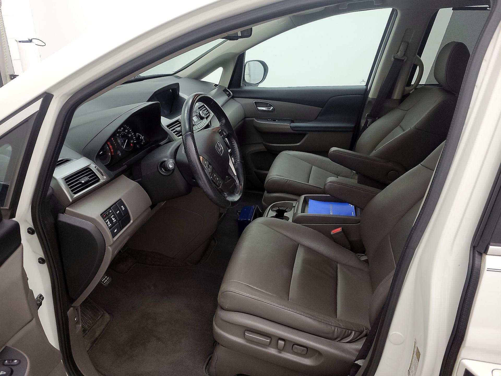 Thumbnail: 2016 Honda Odyssey - 11