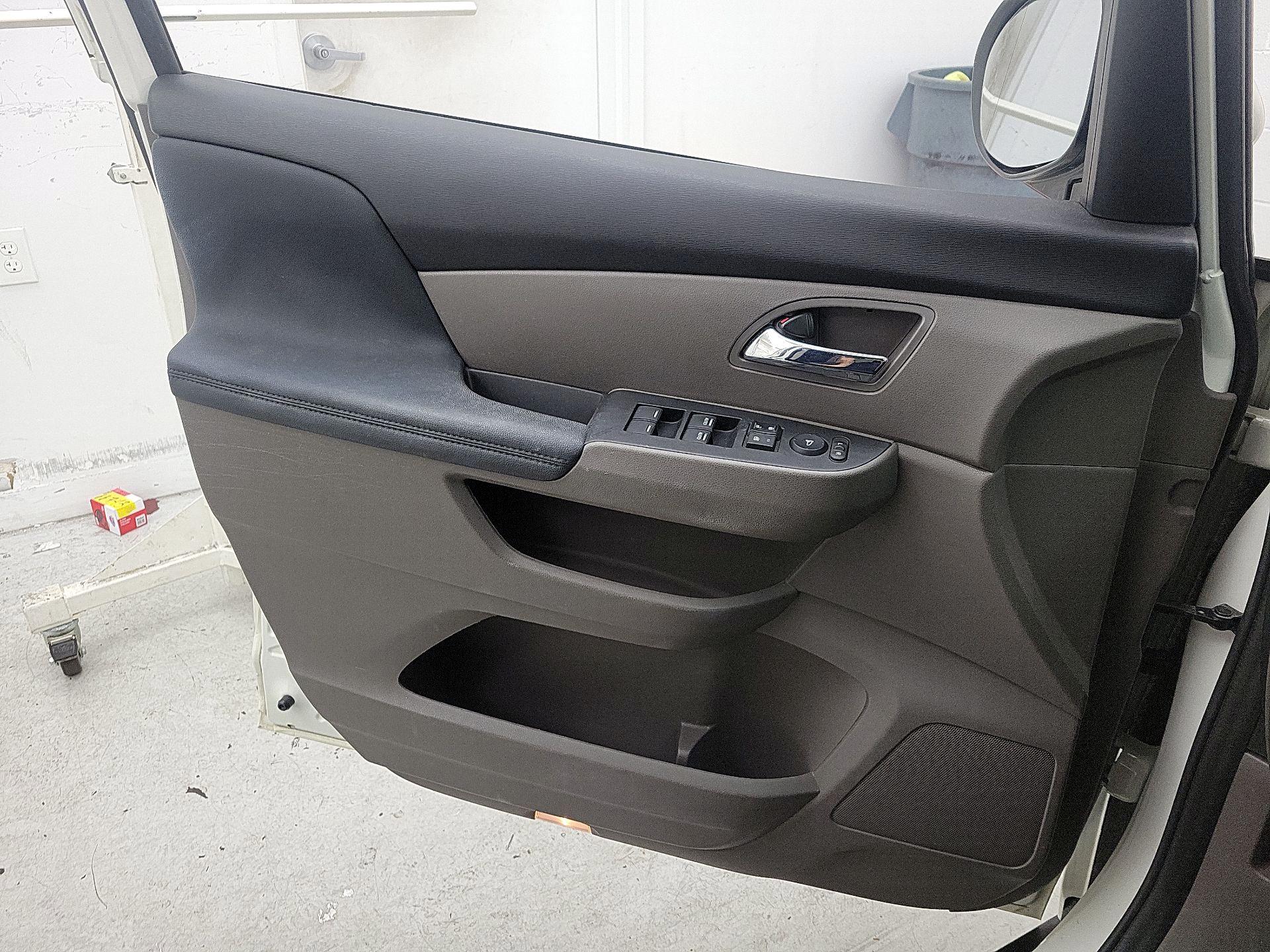 Thumbnail: 2016 Honda Odyssey - 12