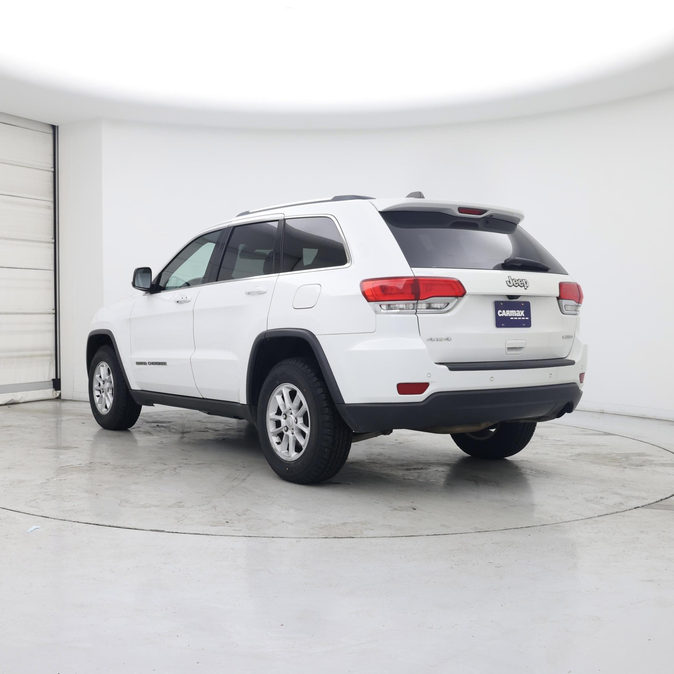 Thumbnail: 2019 Jeep Grand Cherokee - 2